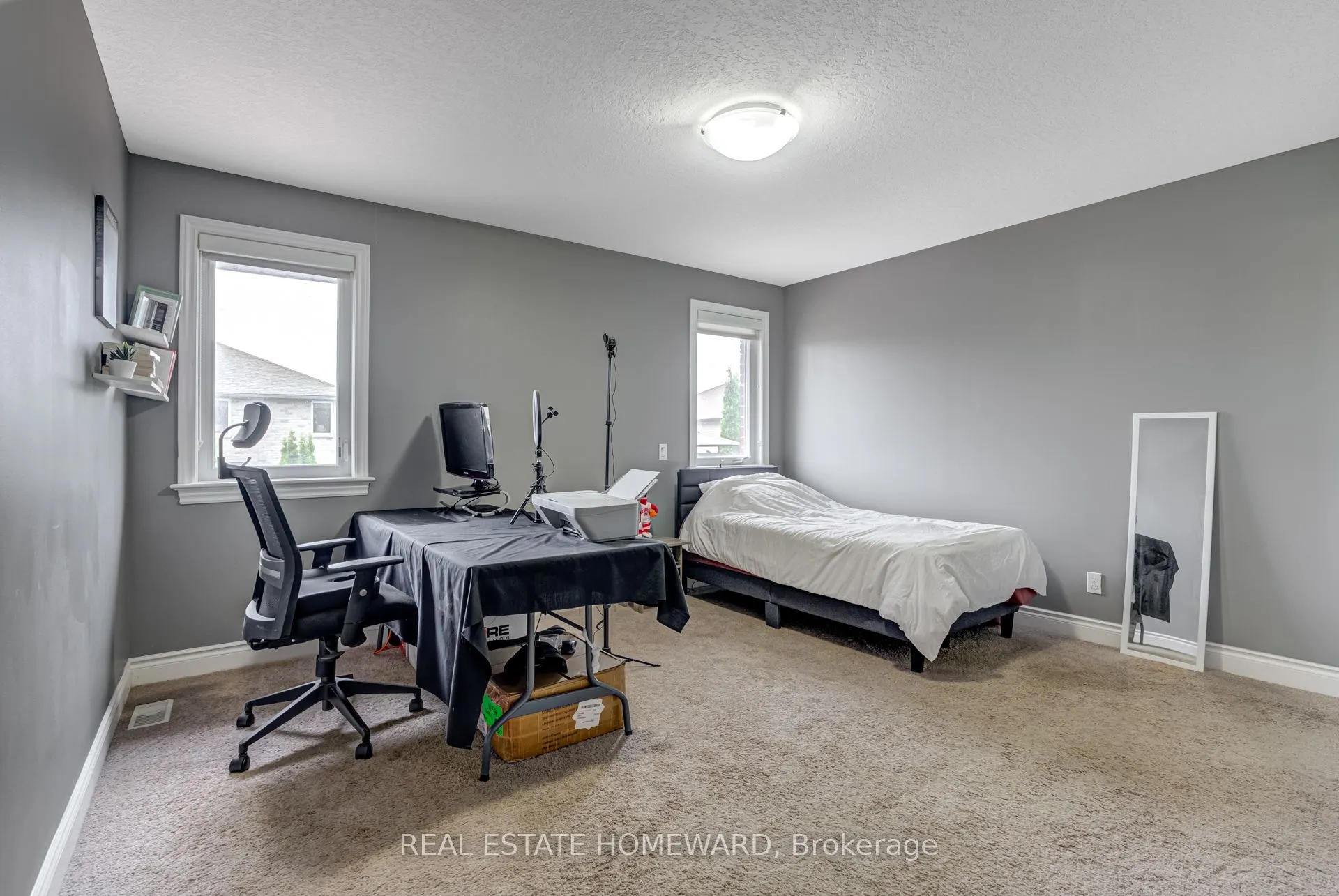 2 Freedom Crescent