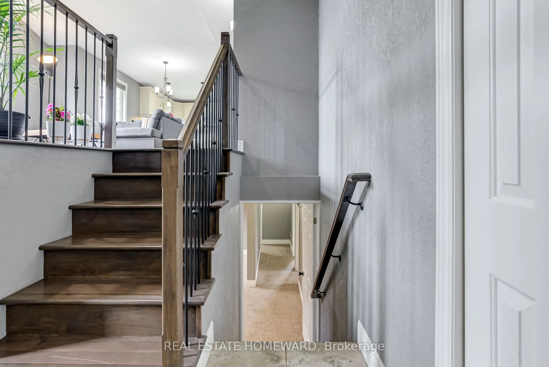2 Freedom Crescent