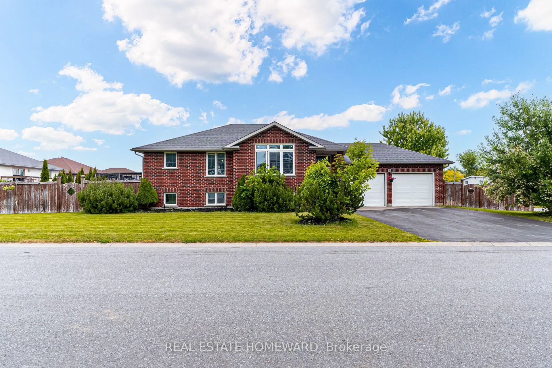 2 Freedom Crescent