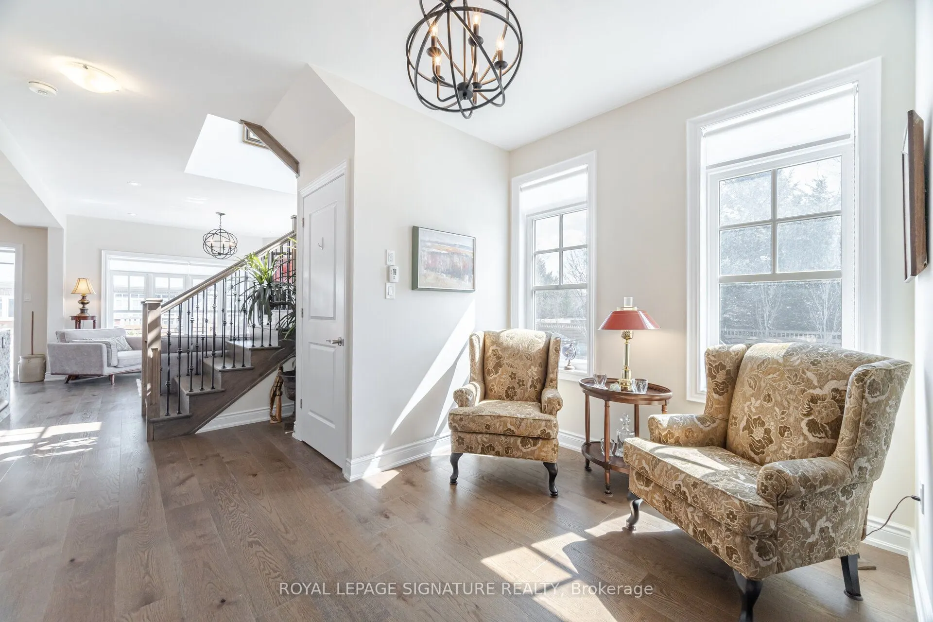 47 Windsor Circle
