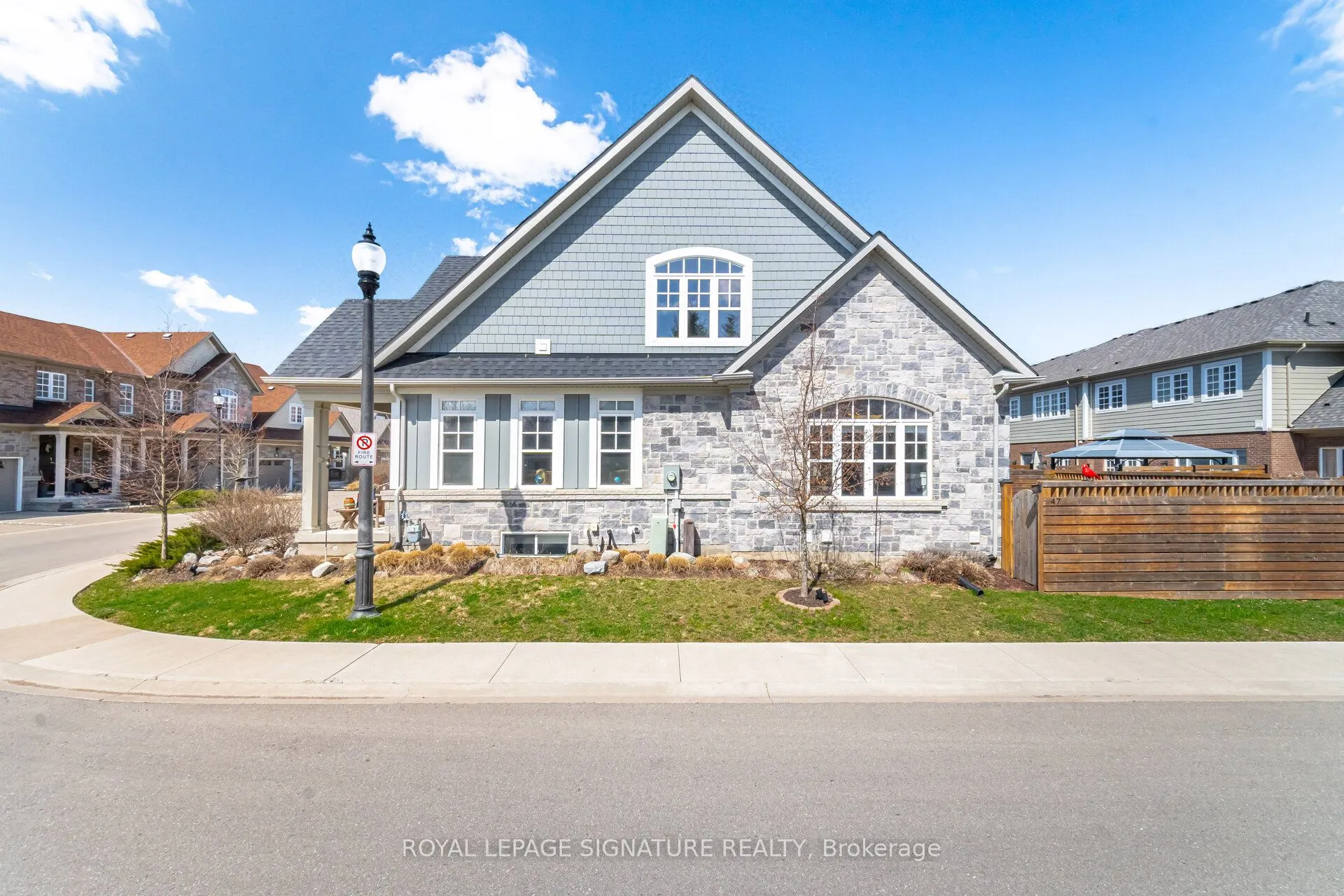 47 Windsor Circle