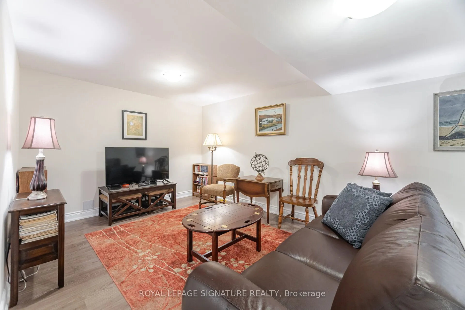 47 Windsor Circle