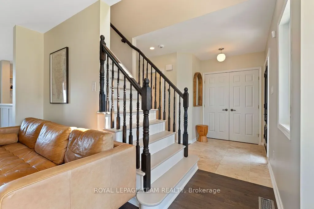 228 Labelle Street