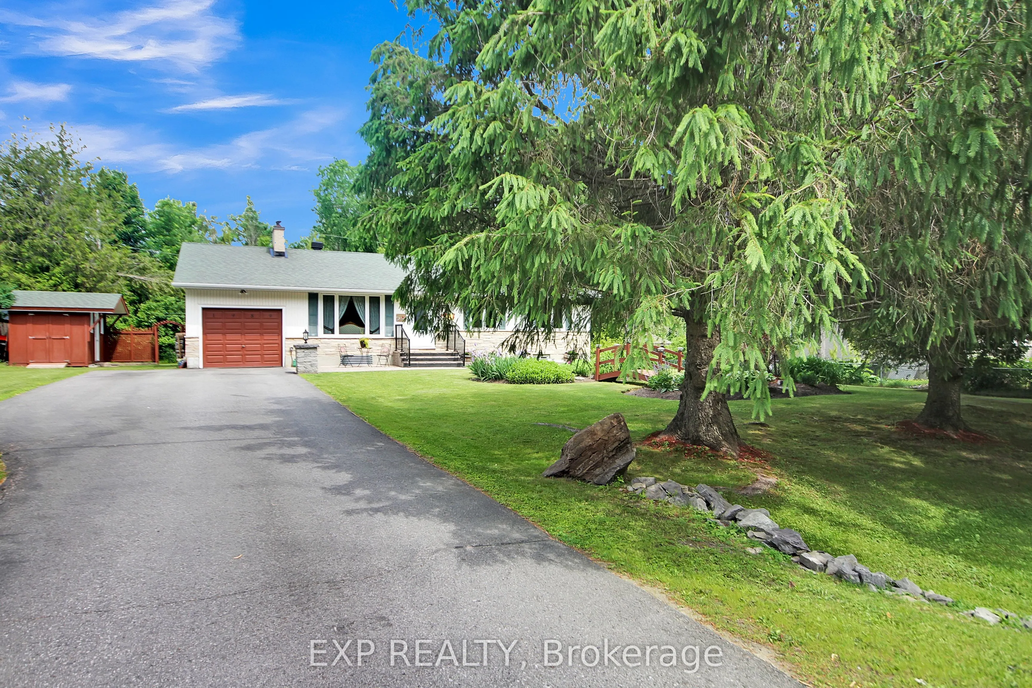 1989 Rideau Road