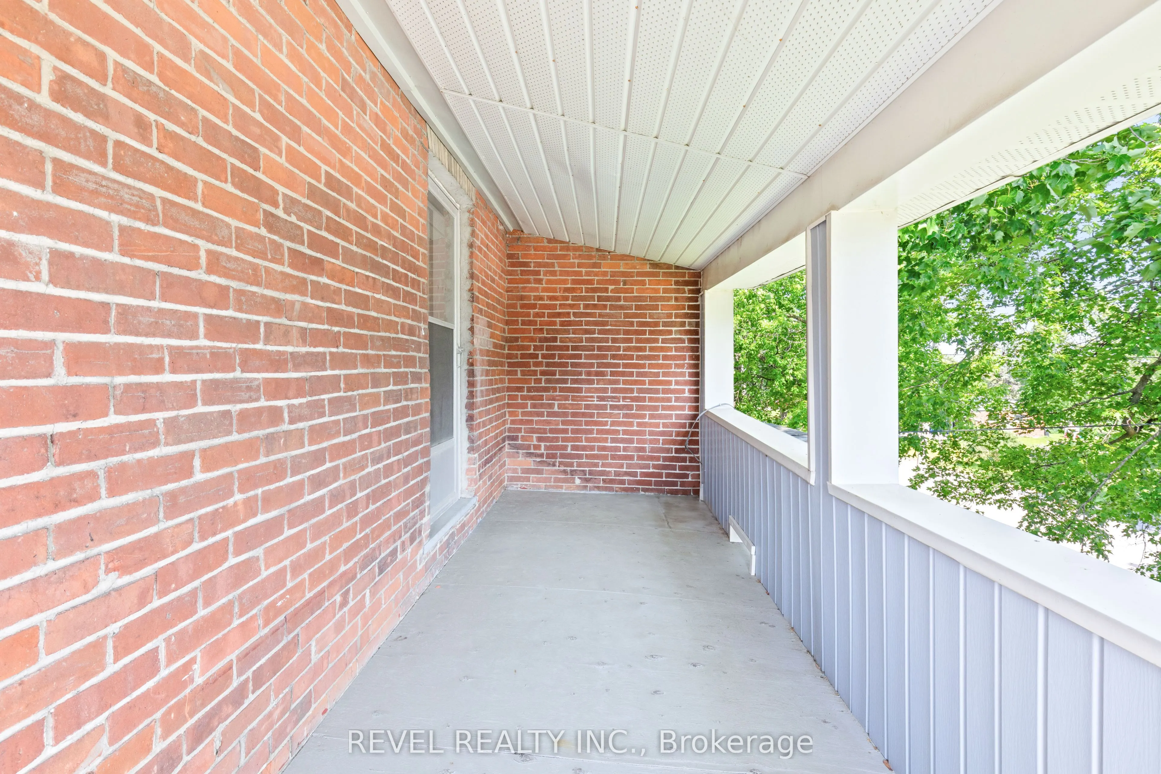 100 Nappadale Street
