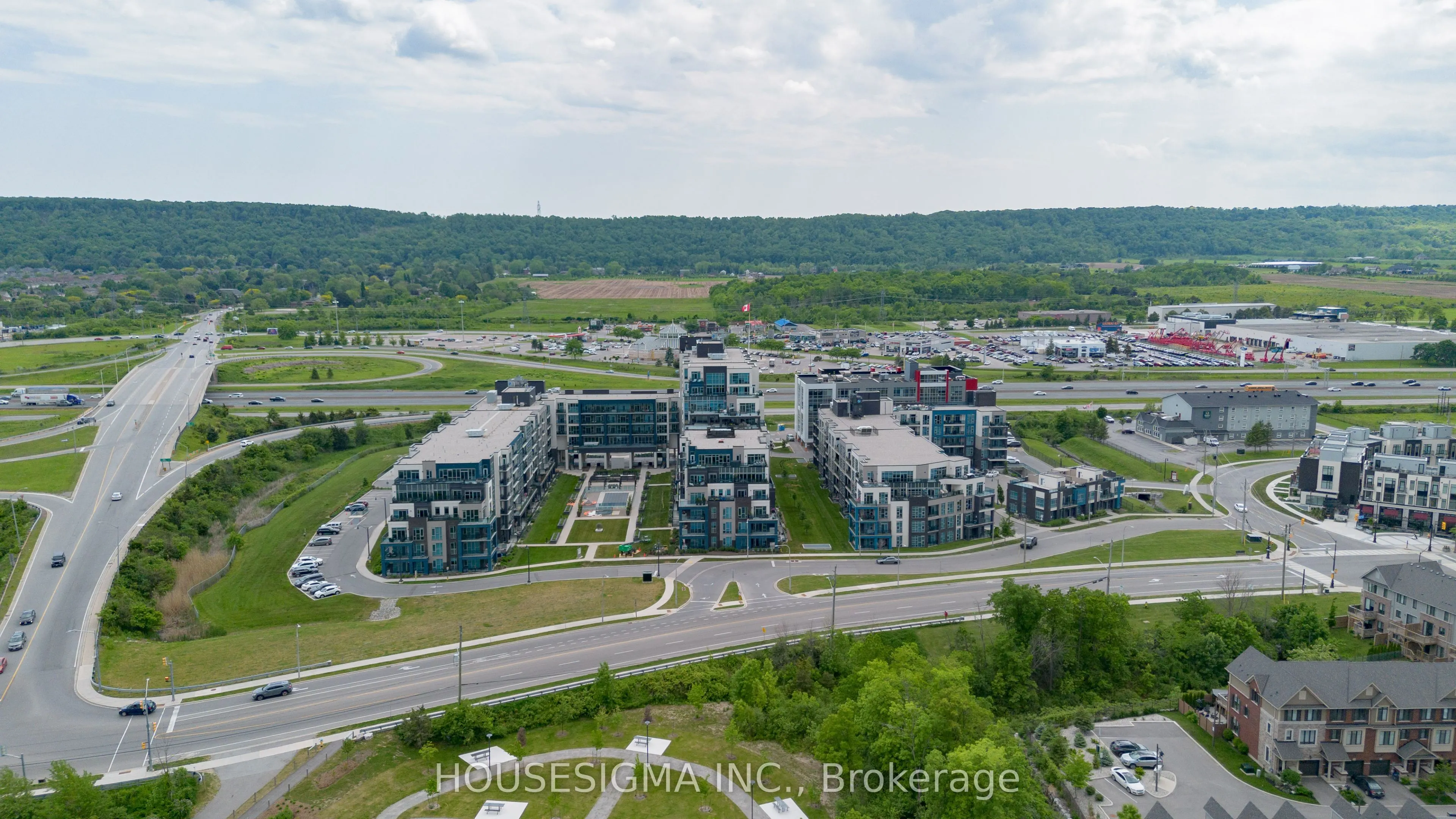 16 Concord Place, #807