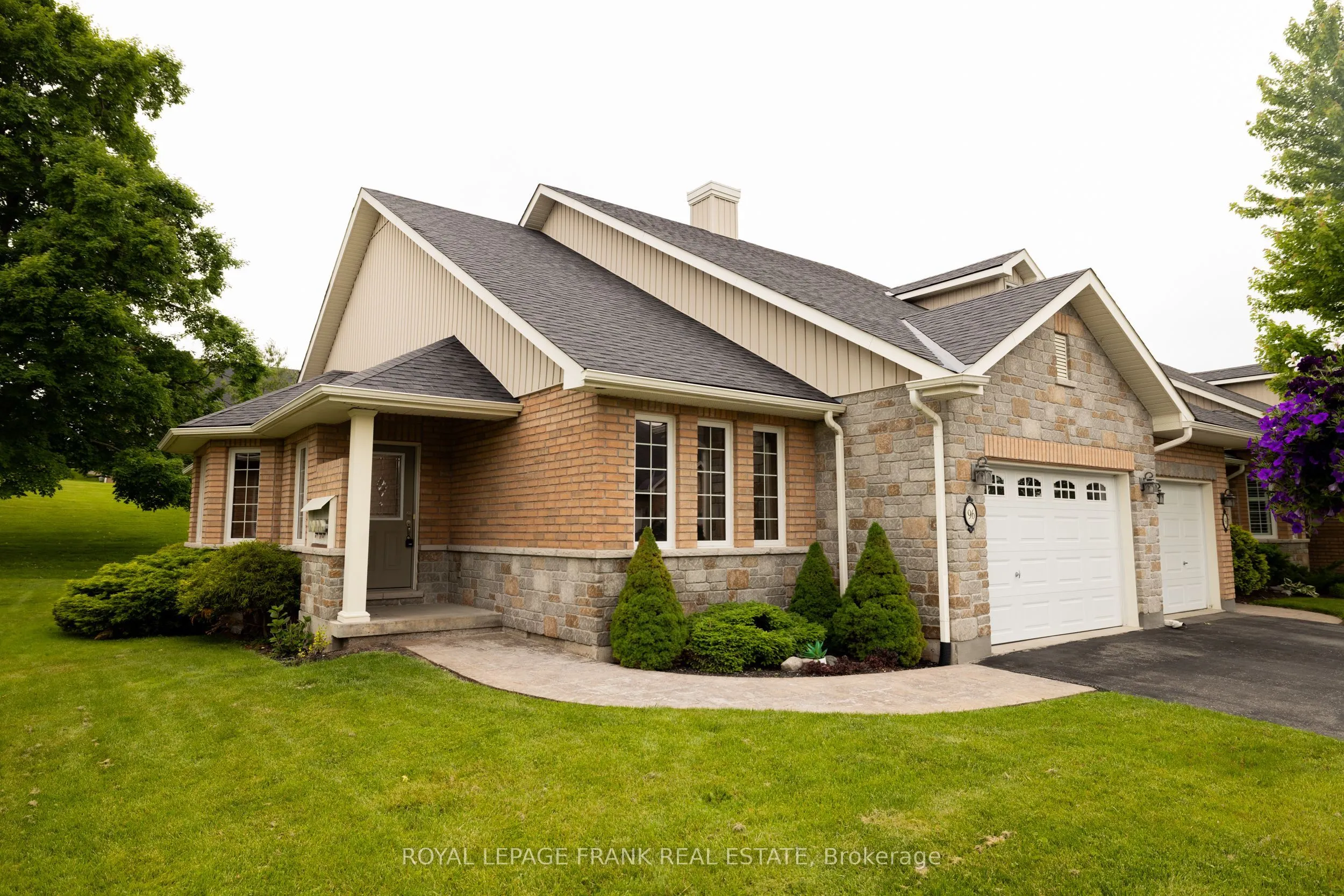 96 Village Crescent, #110