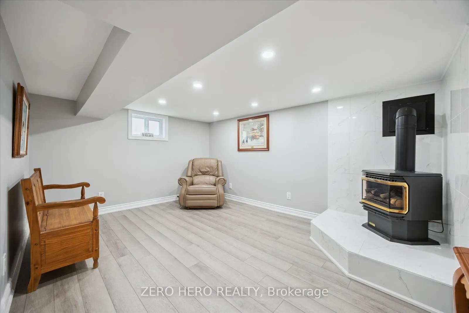 31 Elizabeth Avenue