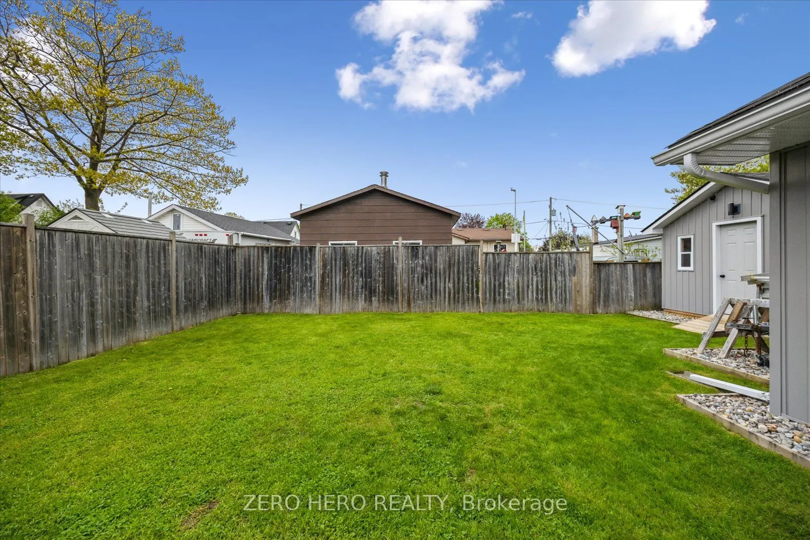 31 Elizabeth Avenue