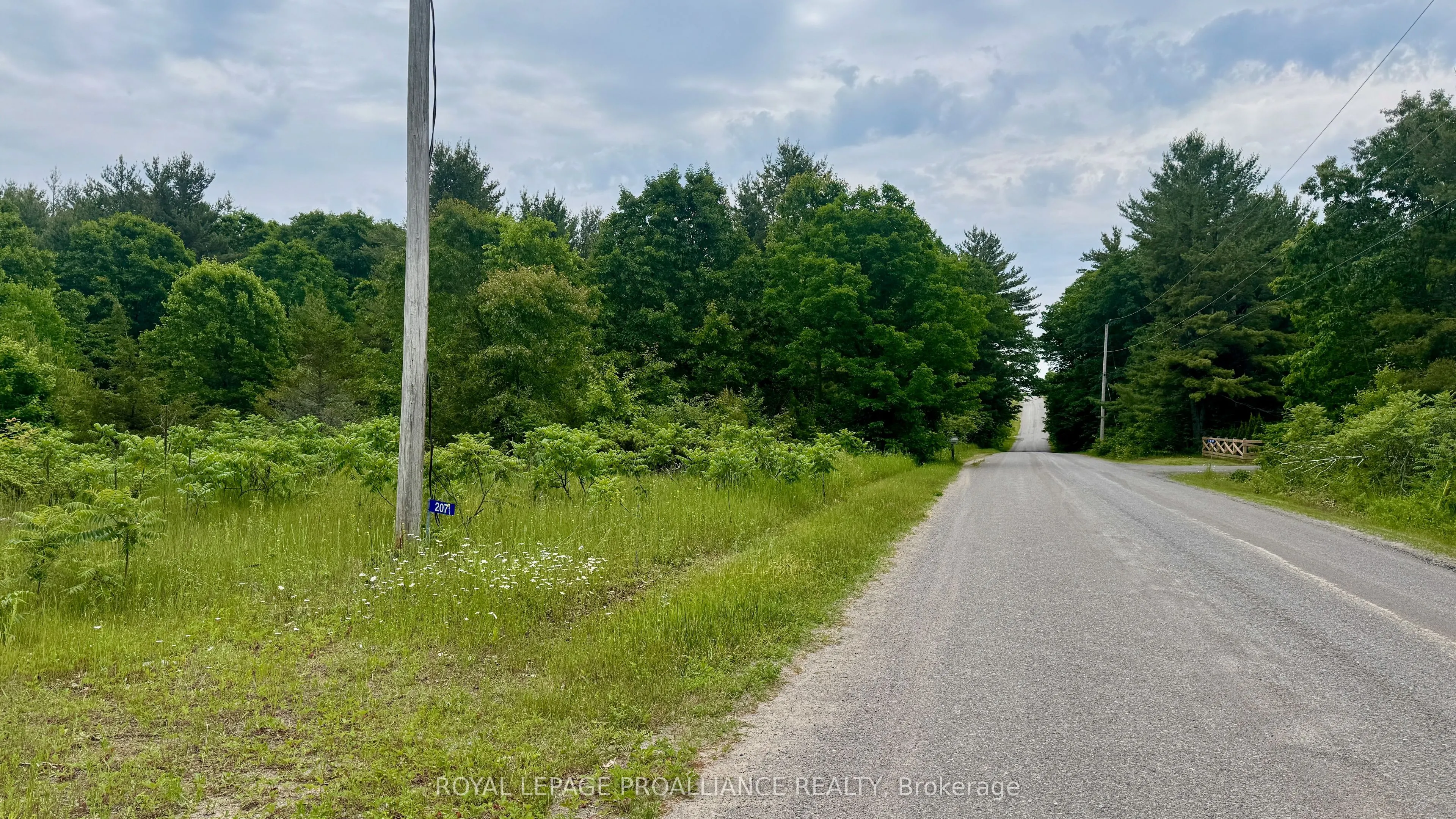 207 Middle Ridge Road