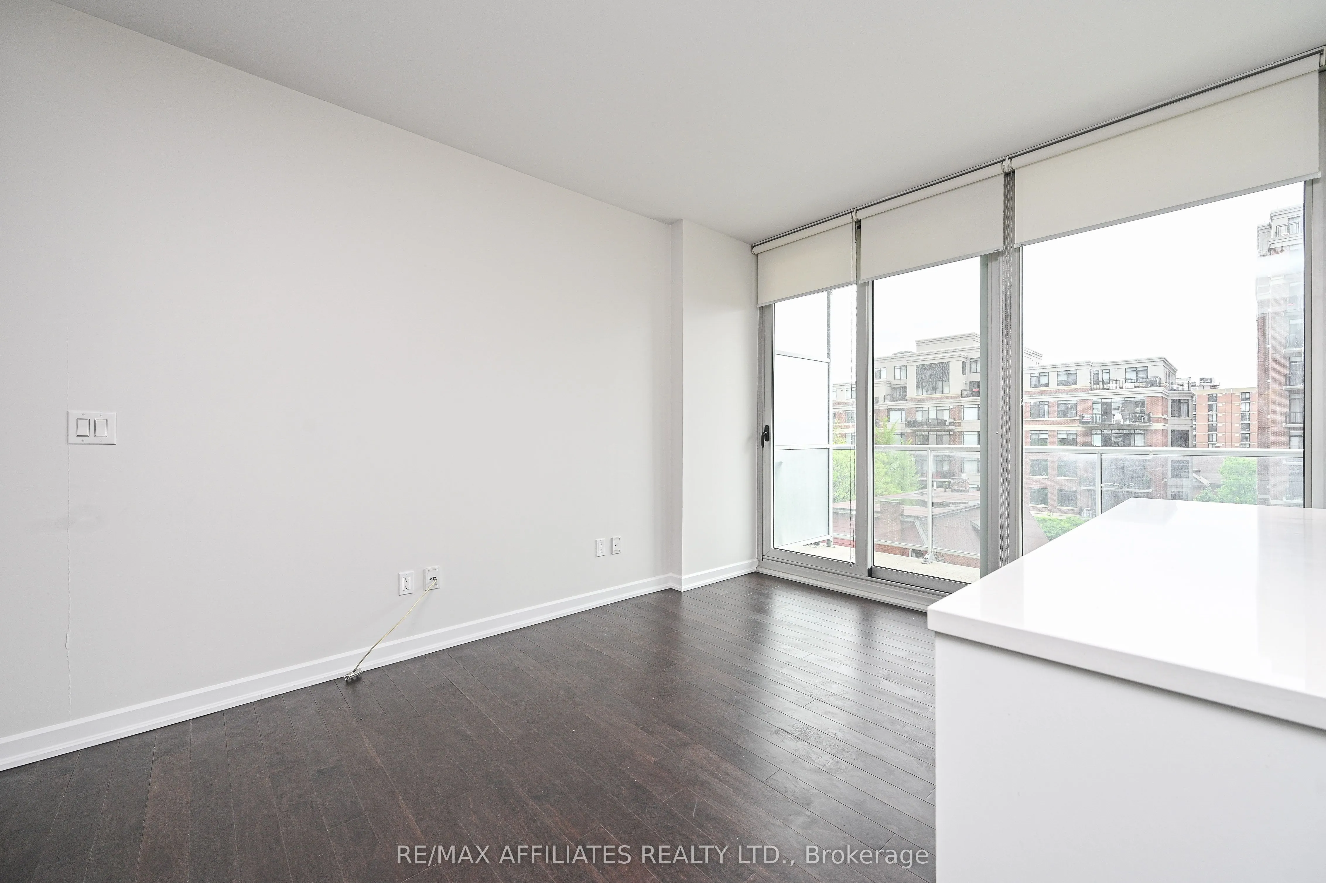 300 Lisgar Street #506