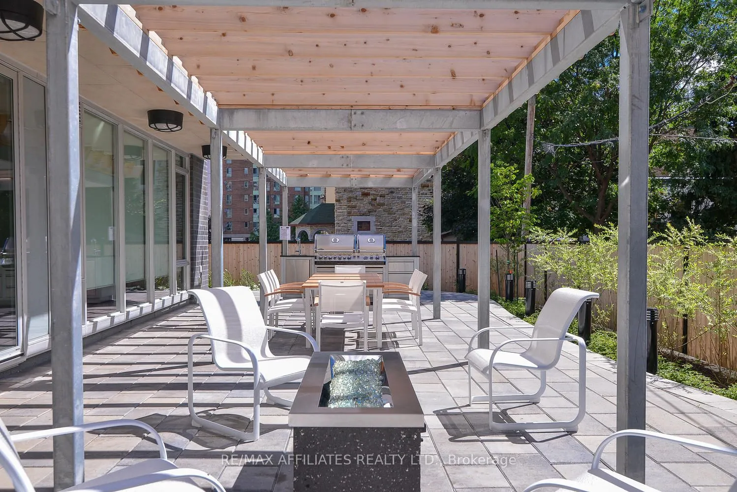 300 Lisgar Street #506