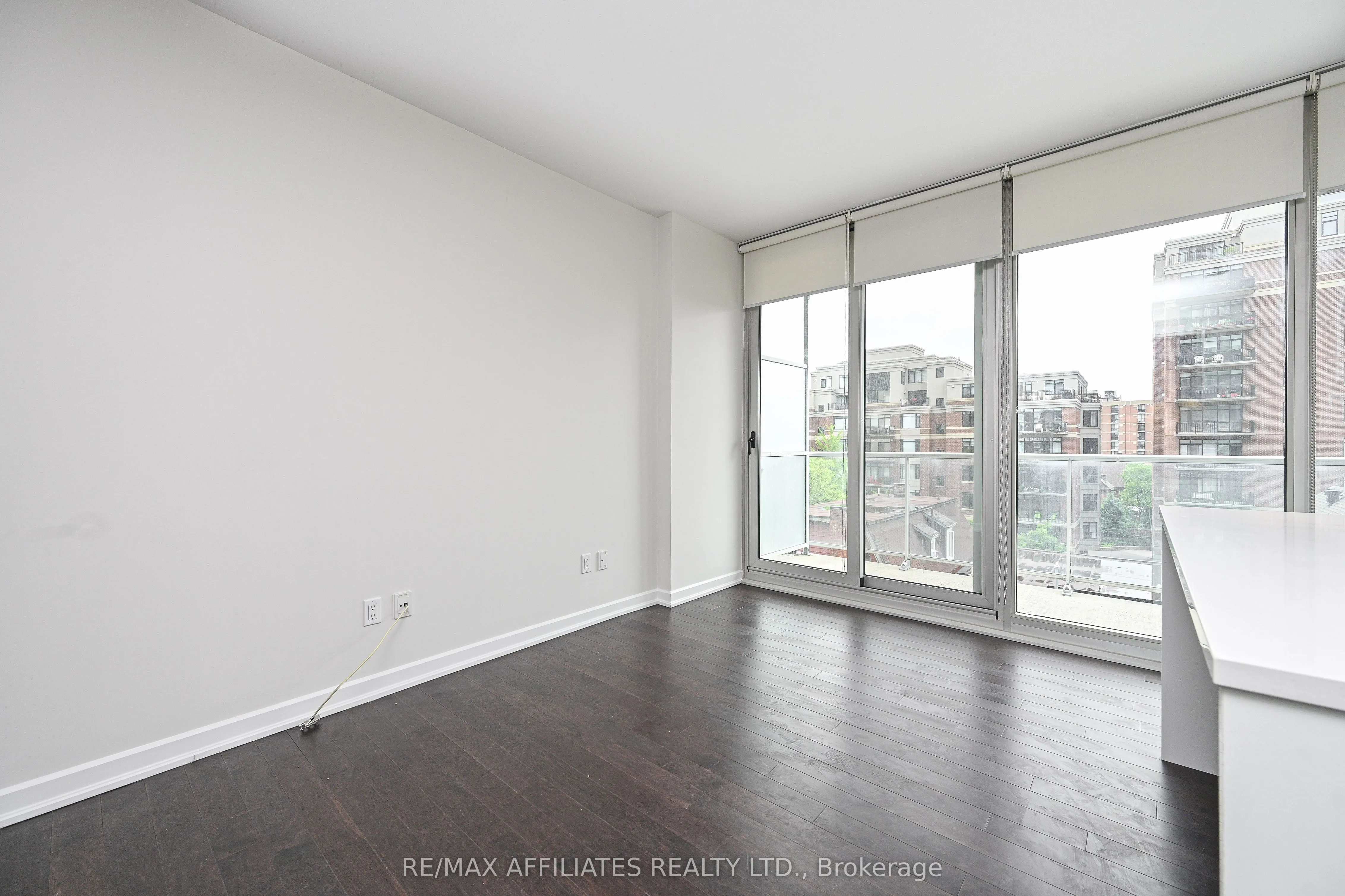 300 Lisgar Street #506
