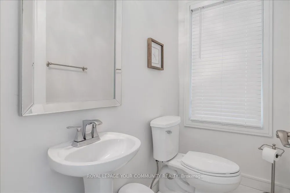 10349 Lakeshore Road W