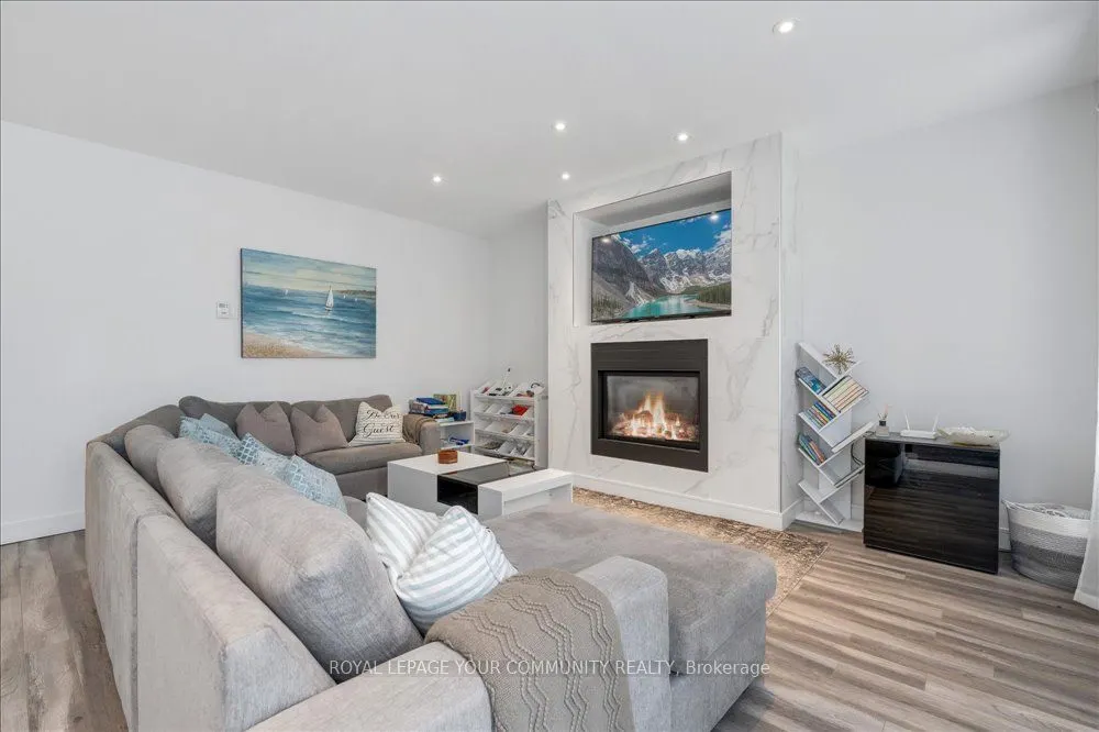 10349 Lakeshore Road W