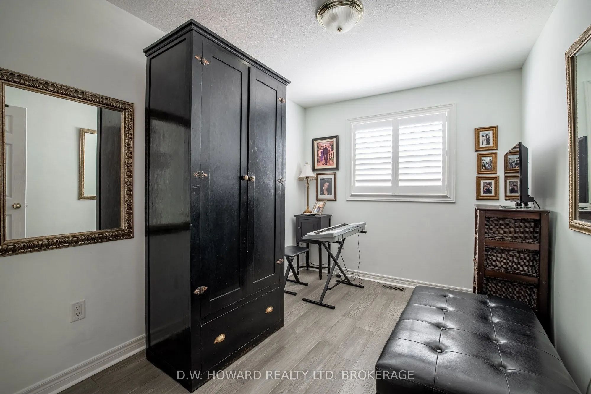 15 Meadowlark Drive