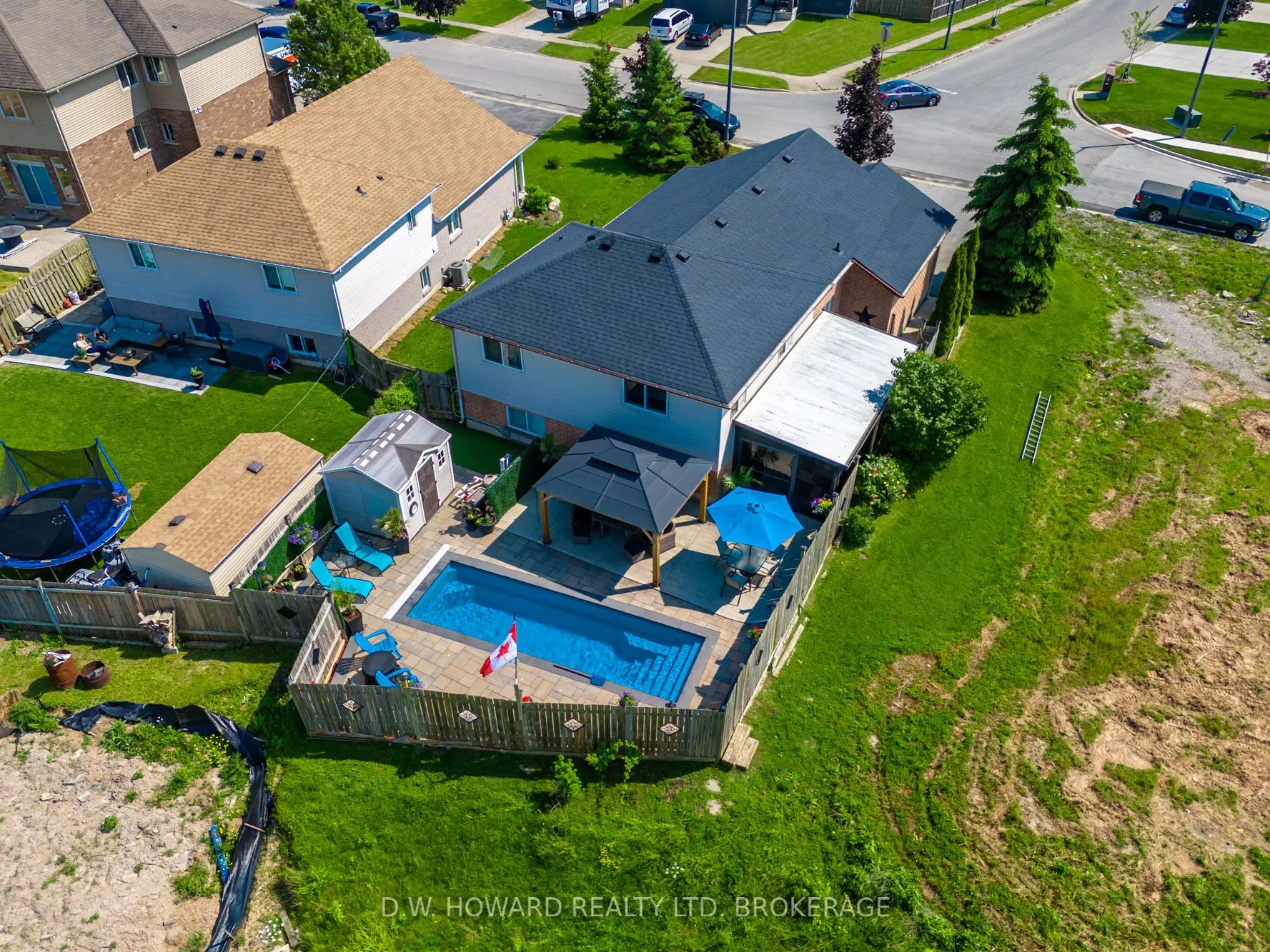 15 Meadowlark Drive