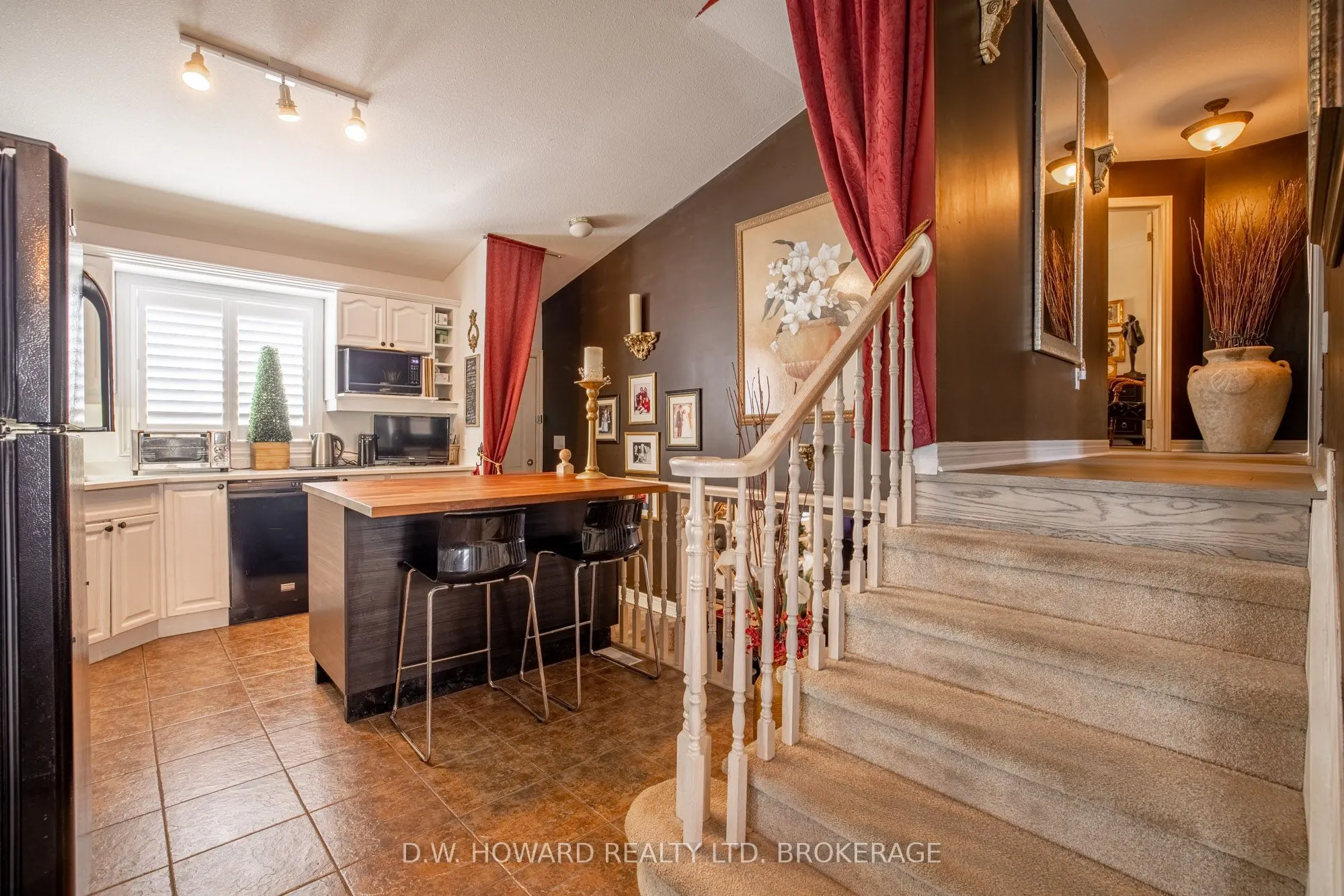 15 Meadowlark Drive