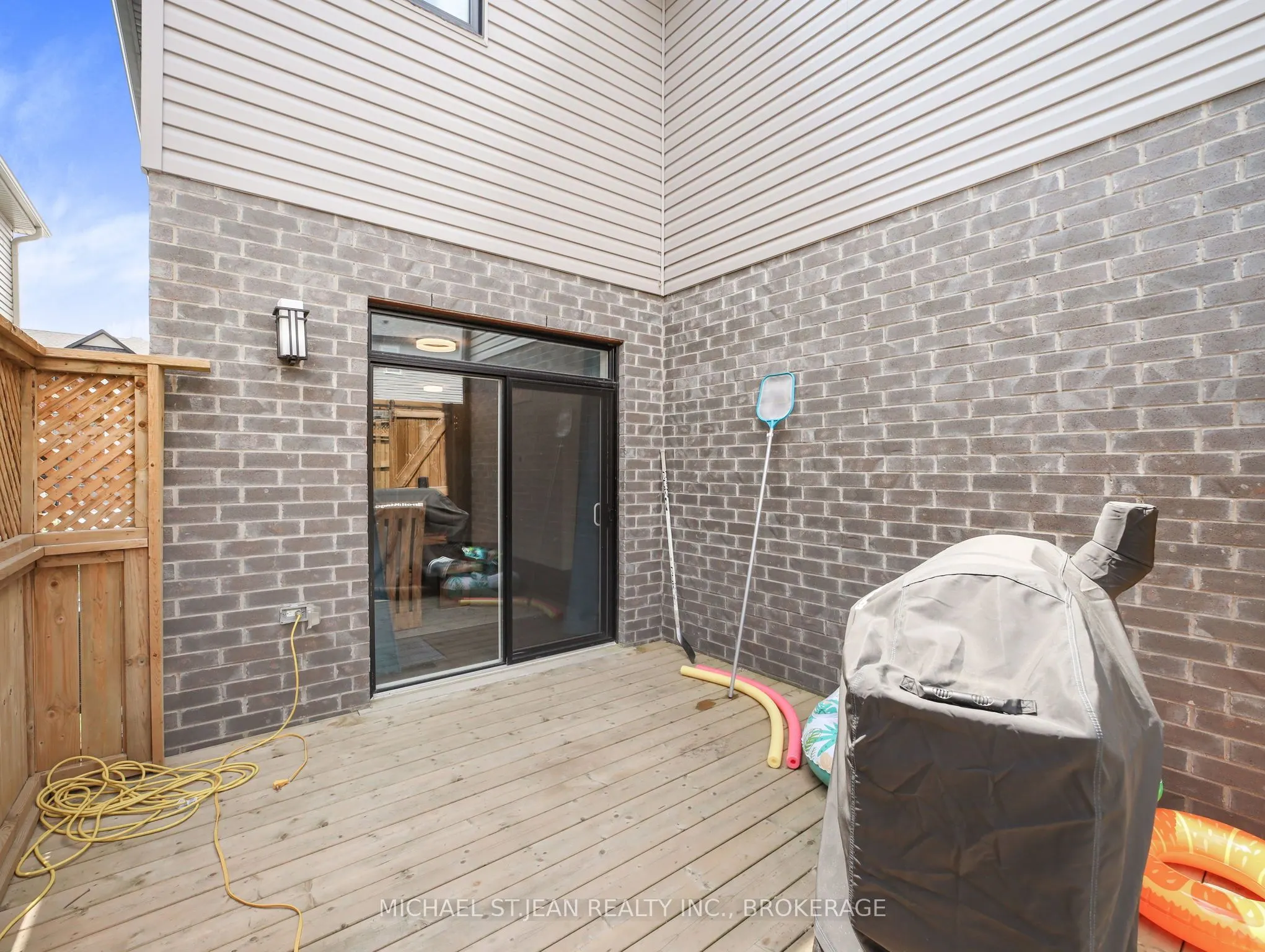 75 Monarch Woods Drive