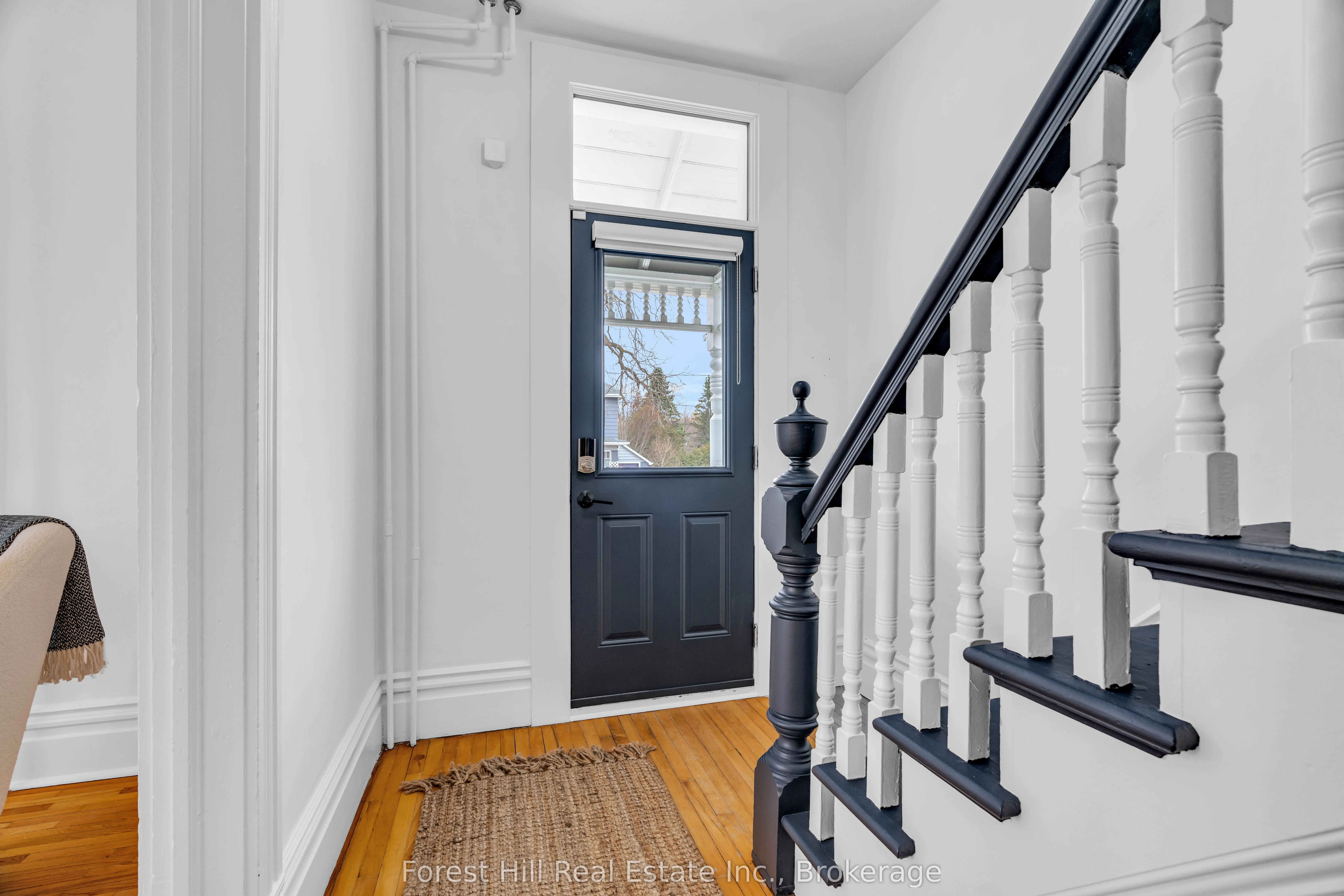 184 BOUCHER Street E