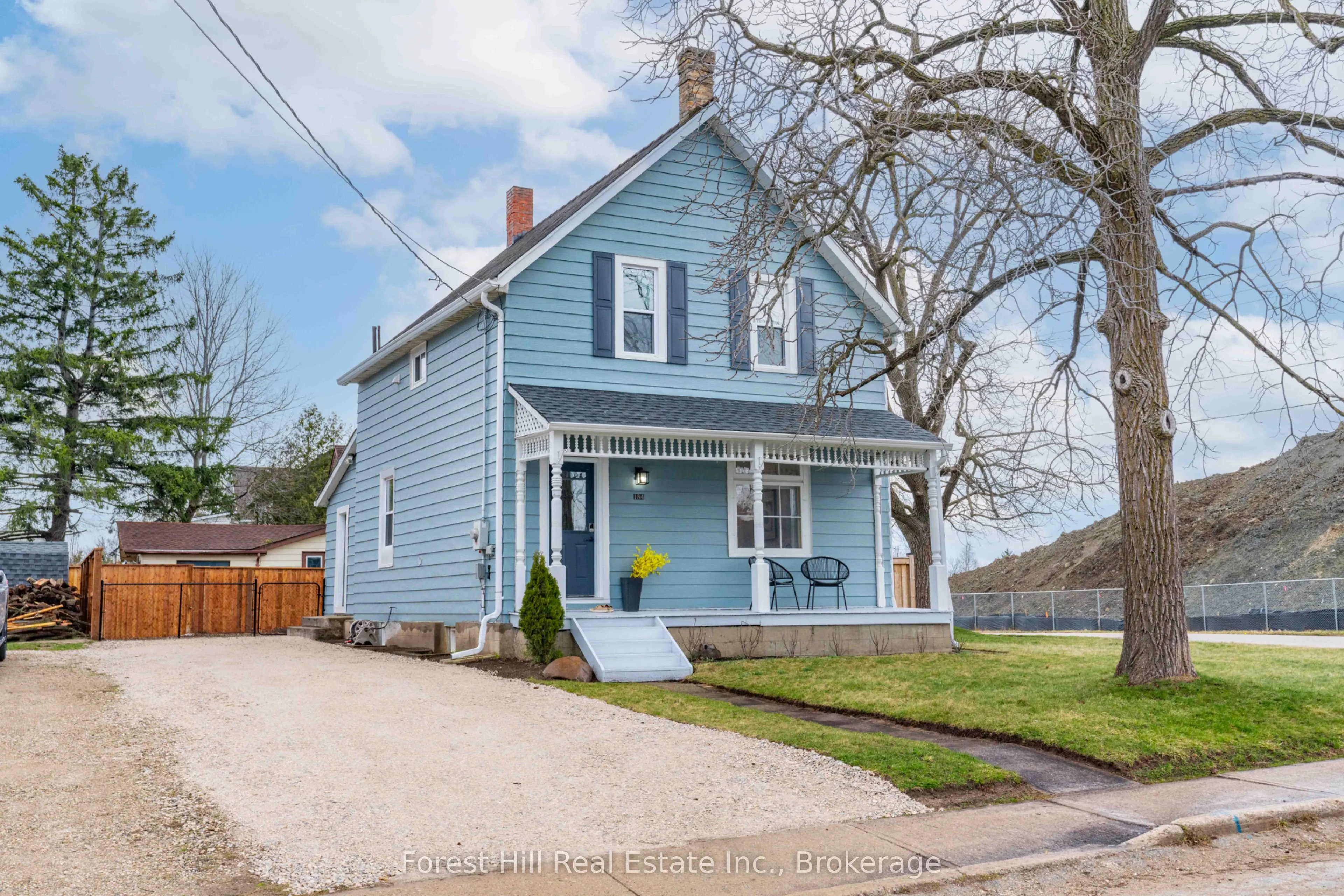 184 BOUCHER Street E