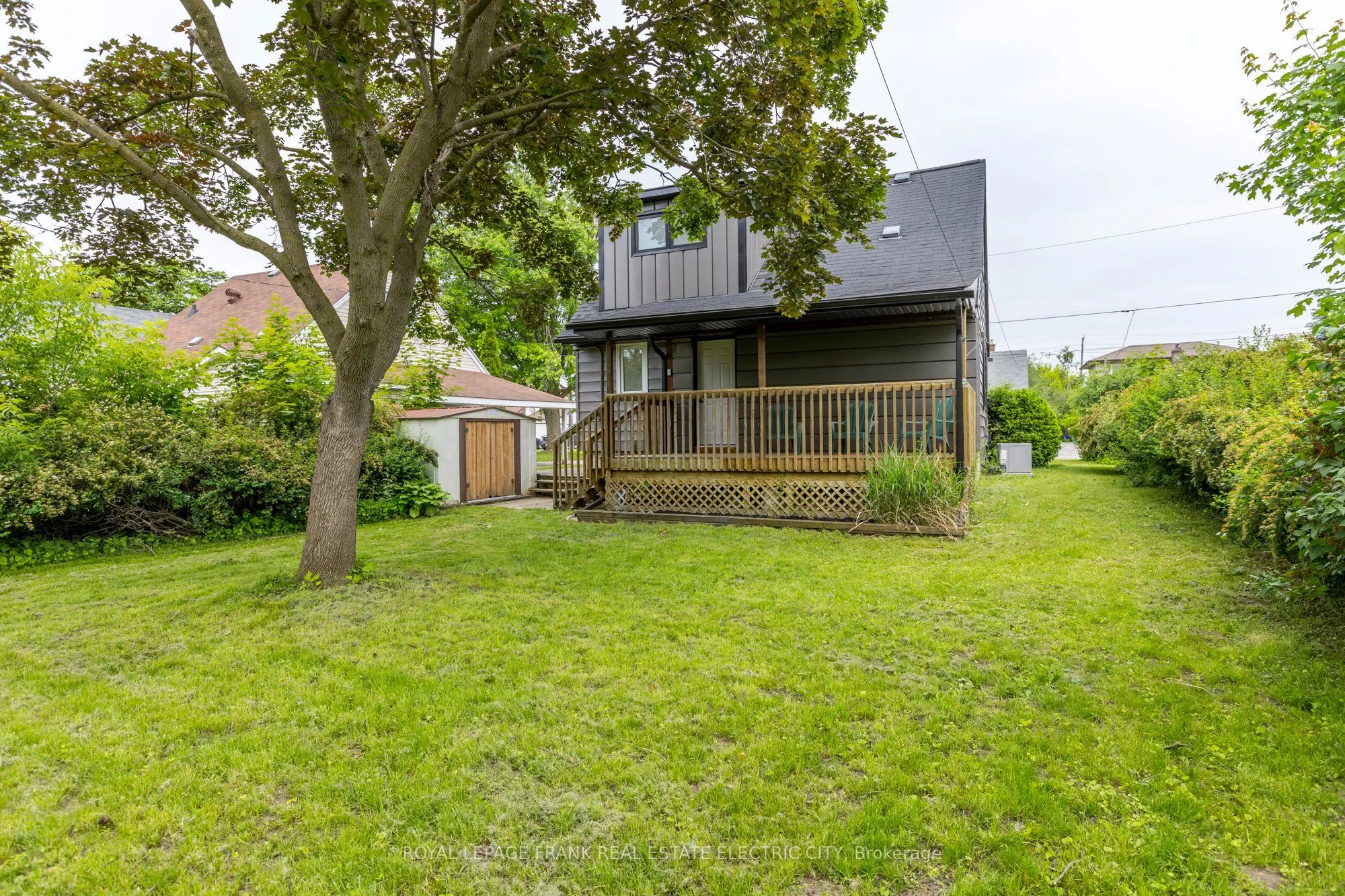 547 Rose Avenue