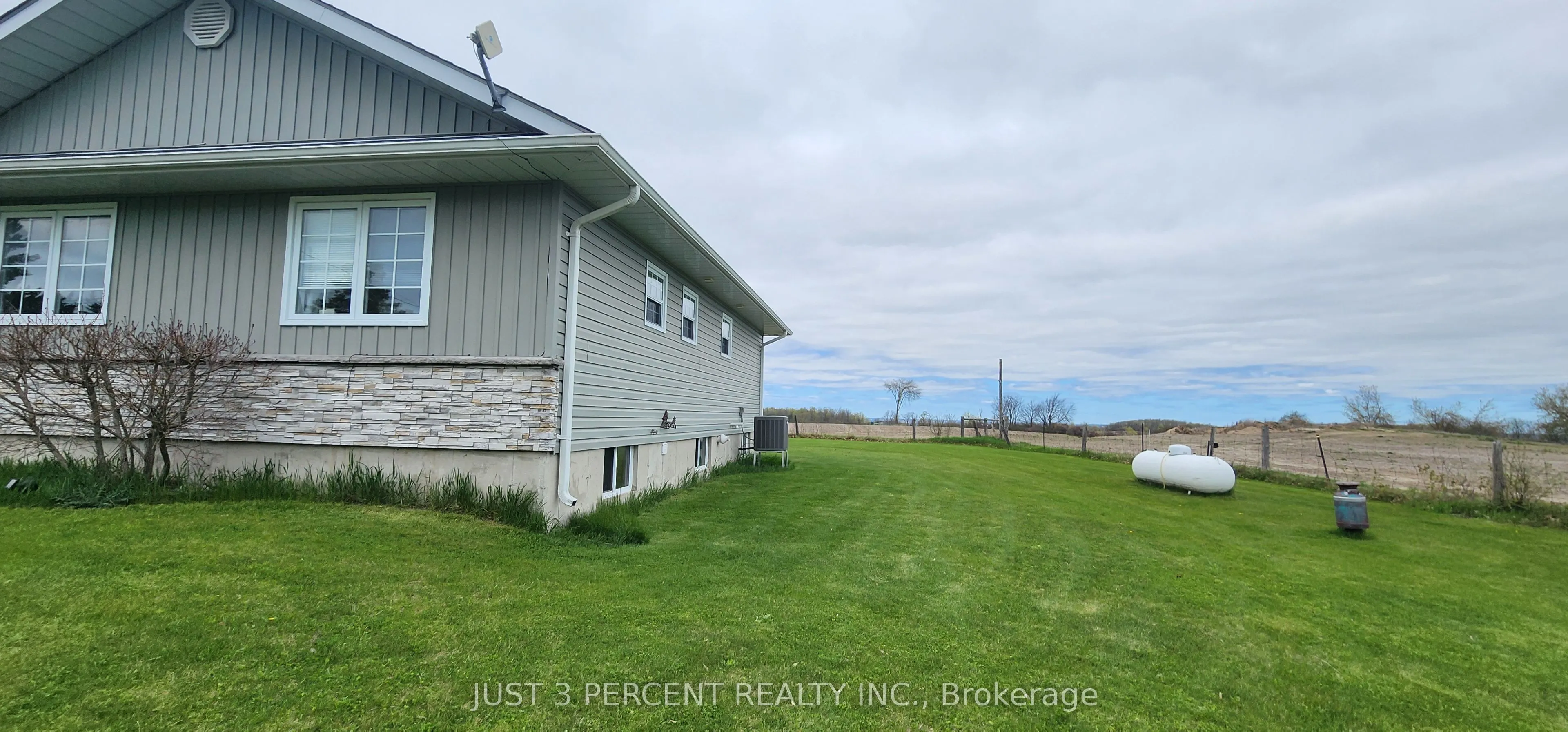 690 County Road 2