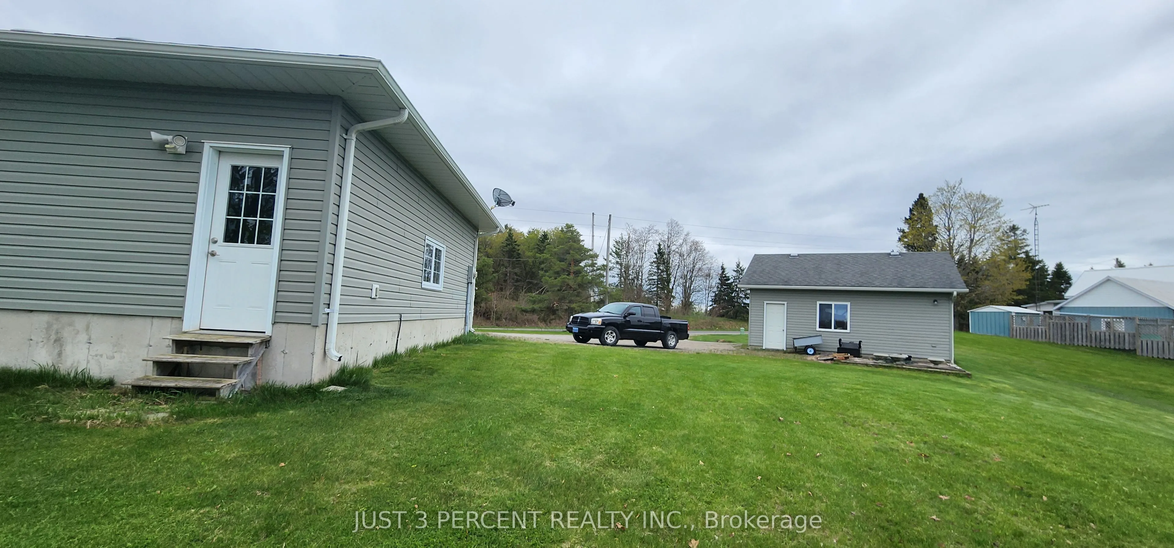 690 County Road 2