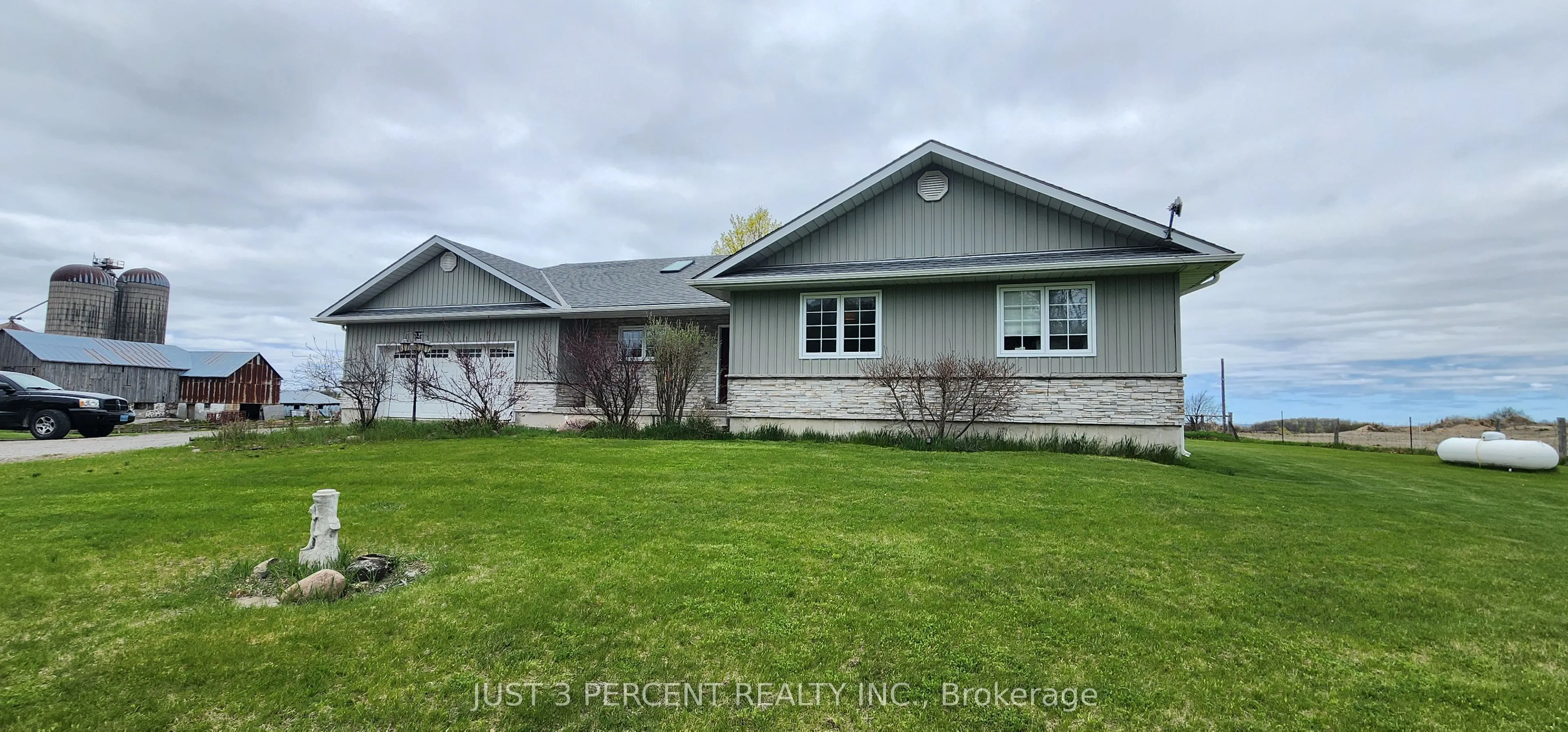 690 County Road 2