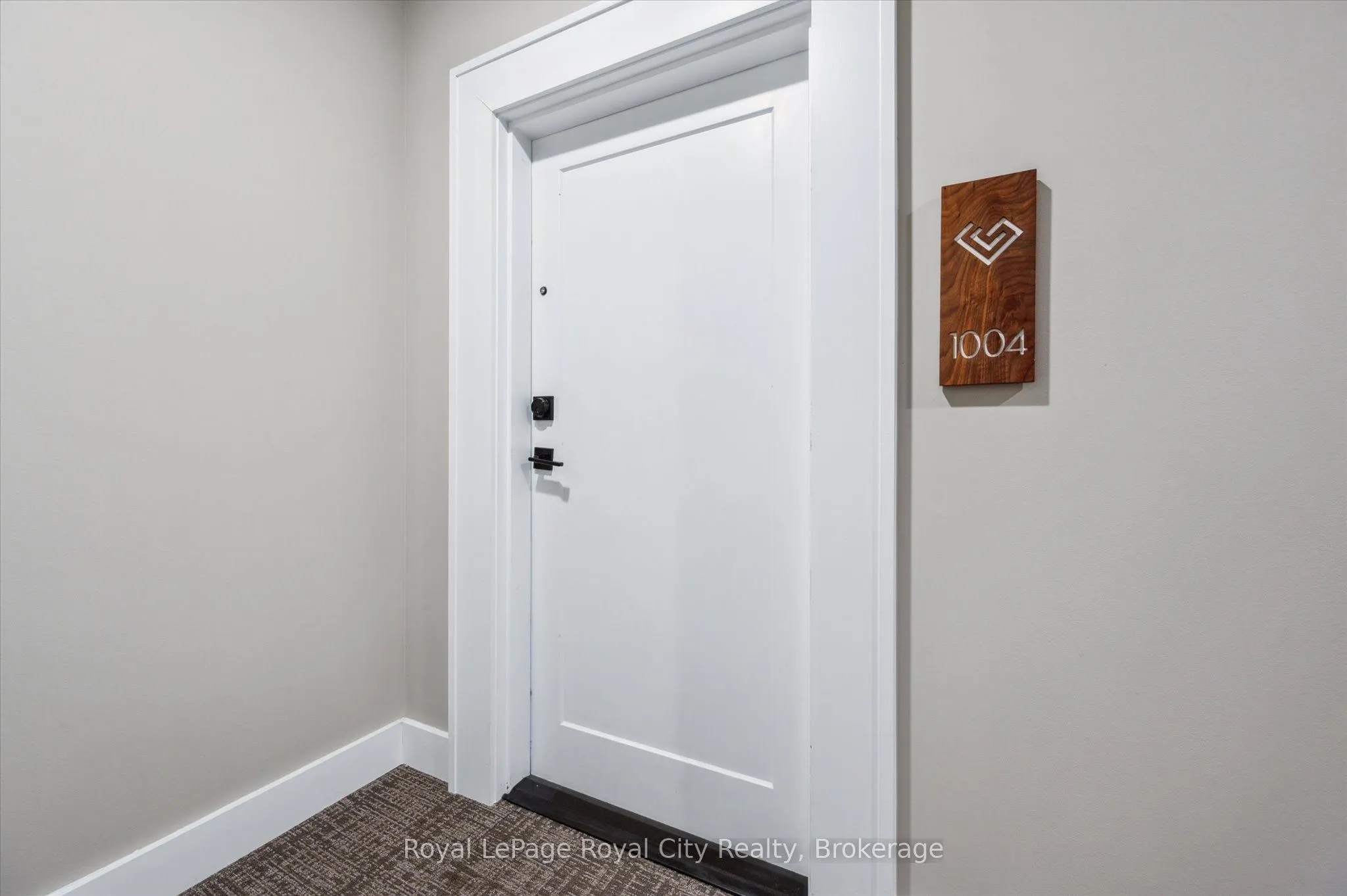 1878 Gordon Street, #1004