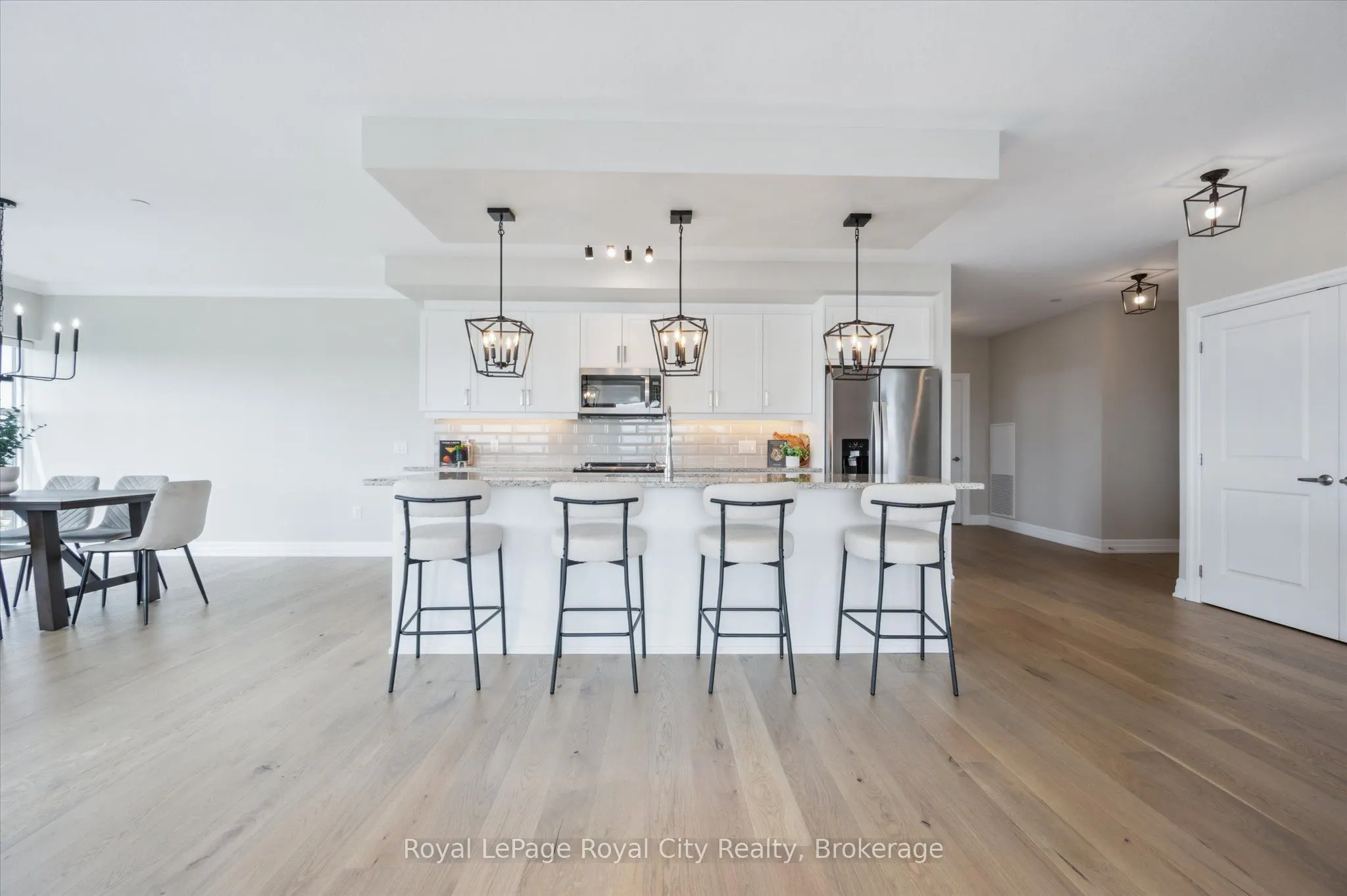 1878 Gordon Street, #1004