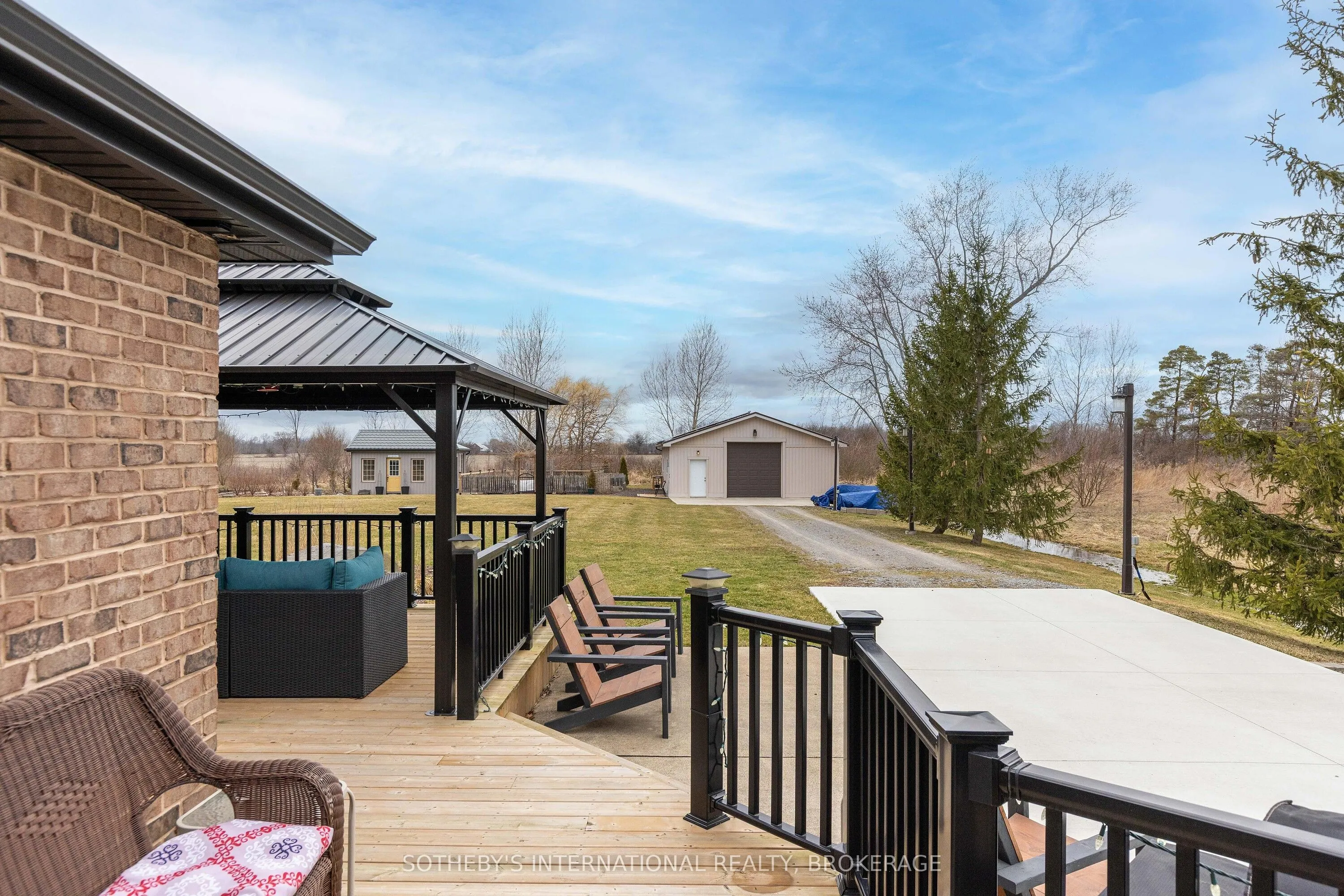 7107 Beechwood Road