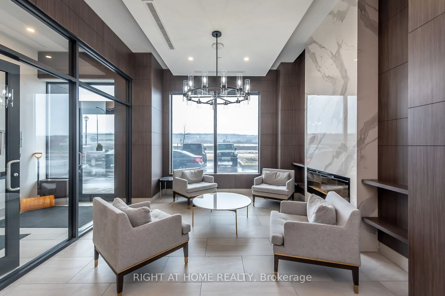 550 North Service Road, #714