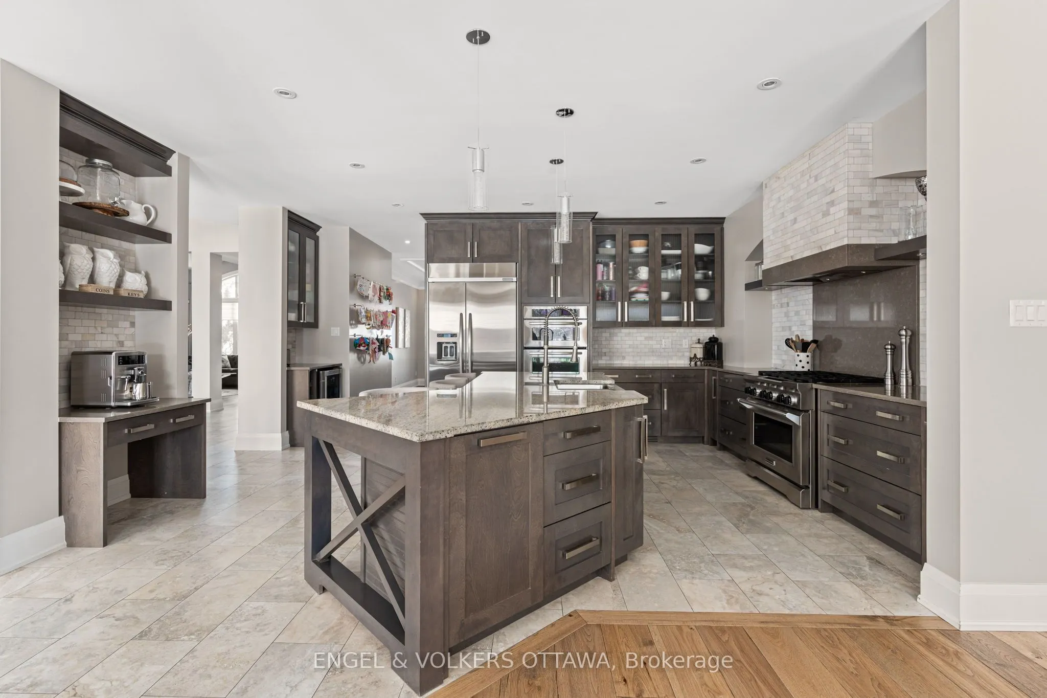 110 GRAY WILLOW Place