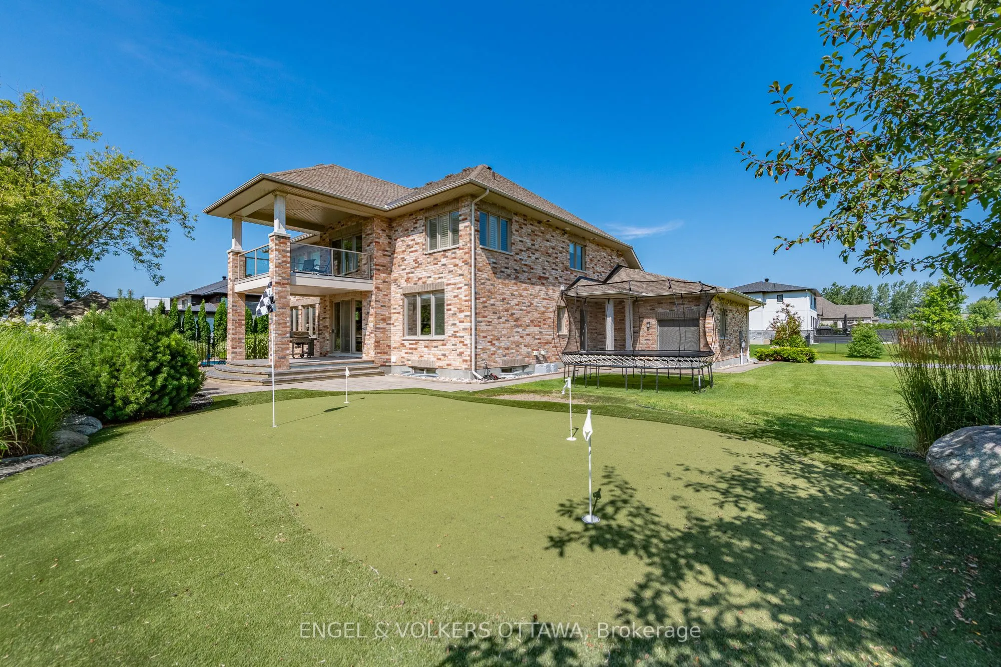 110 GRAY WILLOW Place
