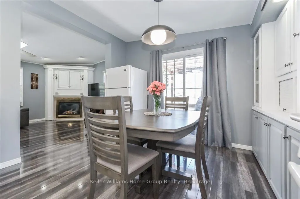 536 Poplar Place