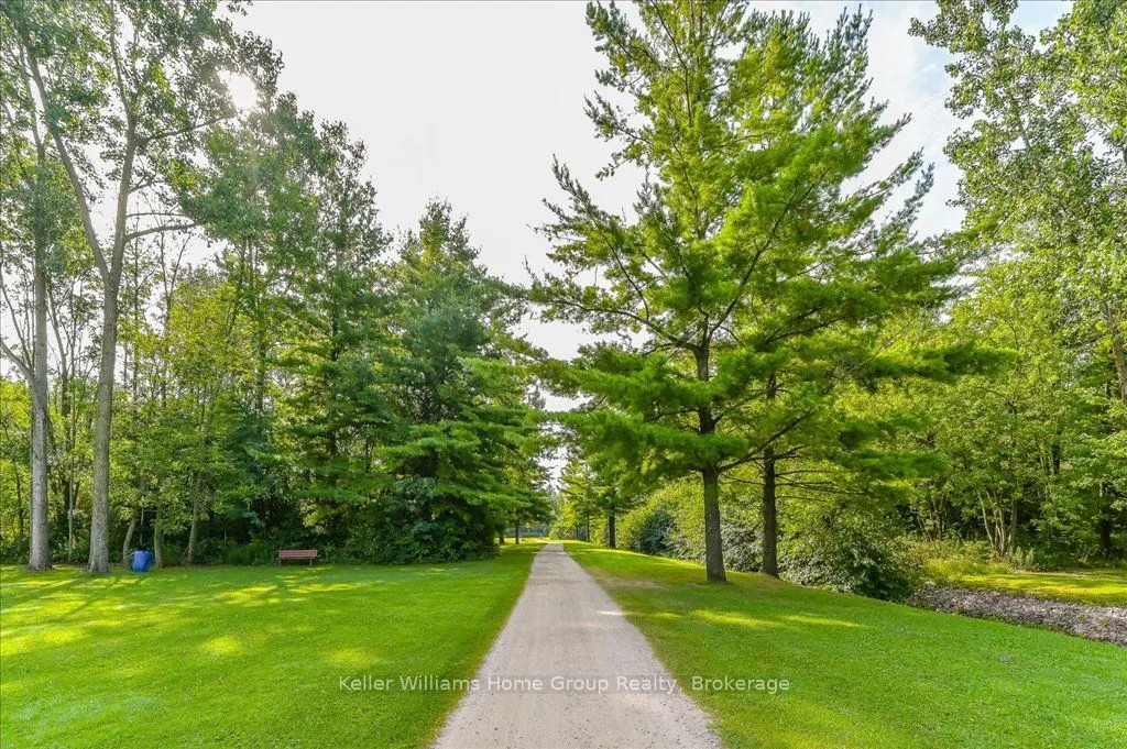 536 Poplar Place