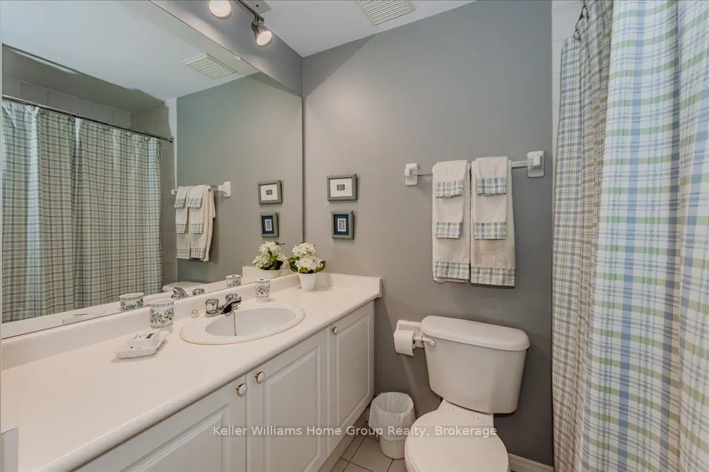 245 Queen Street W, #301