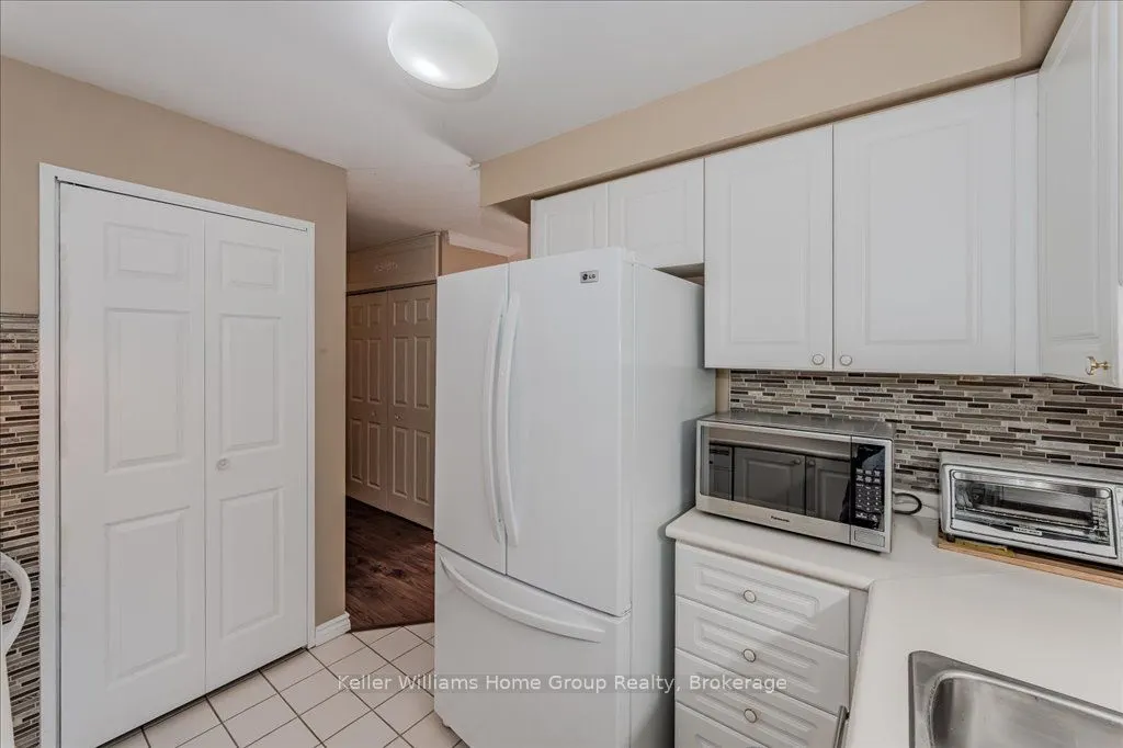 245 Queen Street W, #301