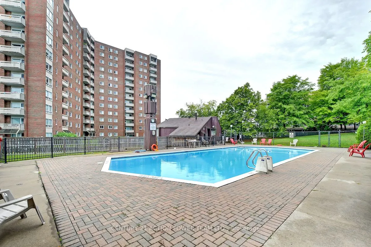 915 Elmsmere Road, #707