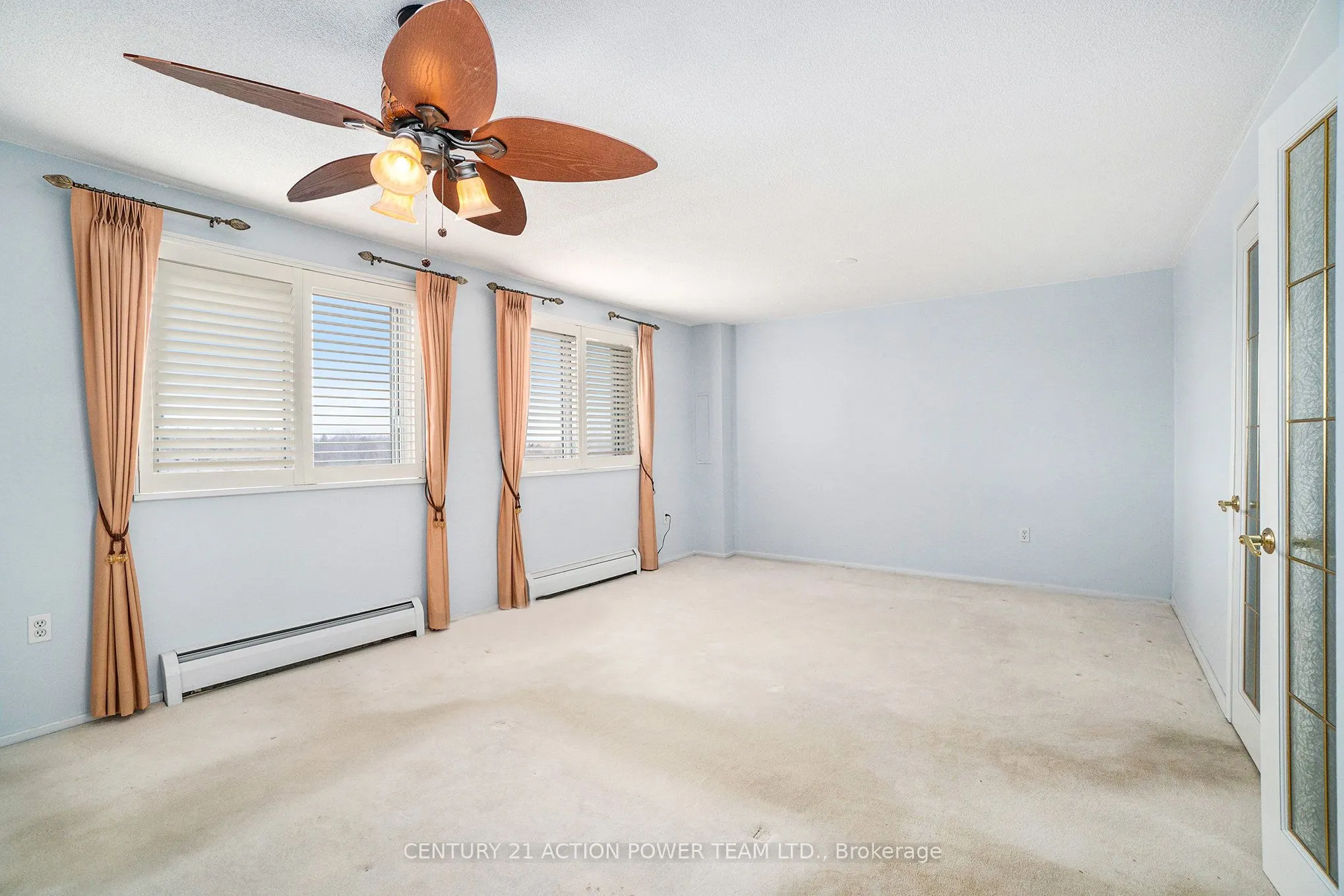 915 Elmsmere Road, #707
