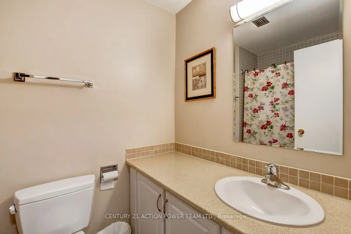 915 Elmsmere Road, #707