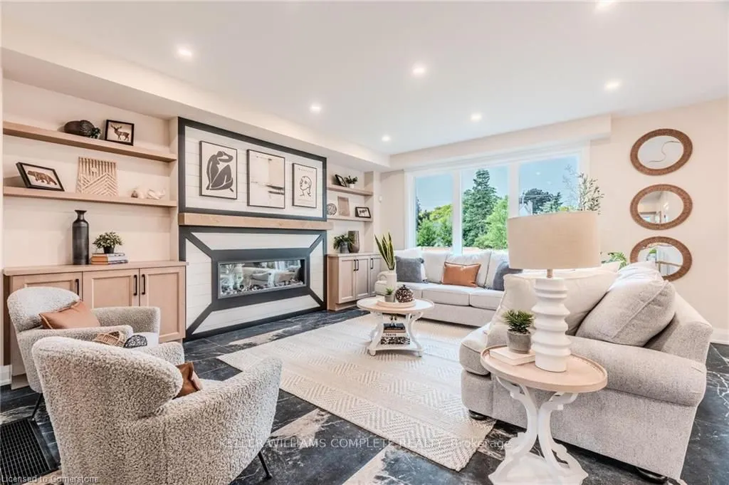 7 BARTLETT Avenue