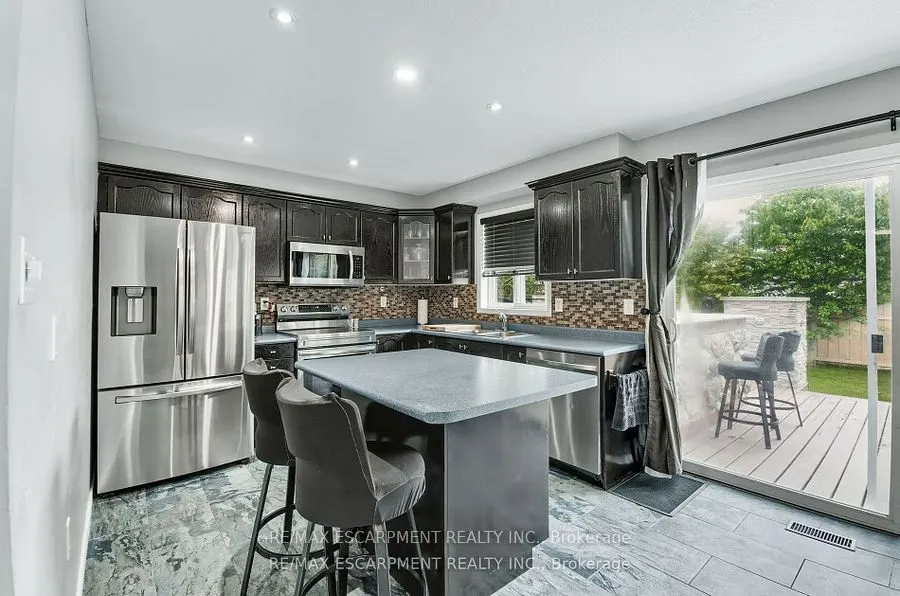 5 Mavin Street