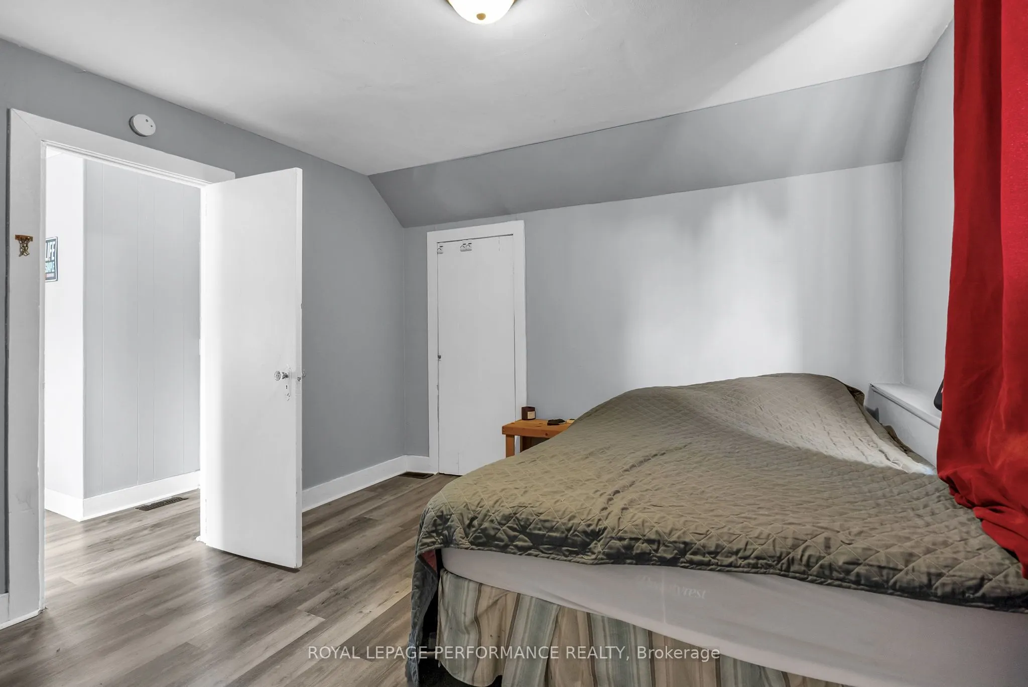 420 Carleton Street