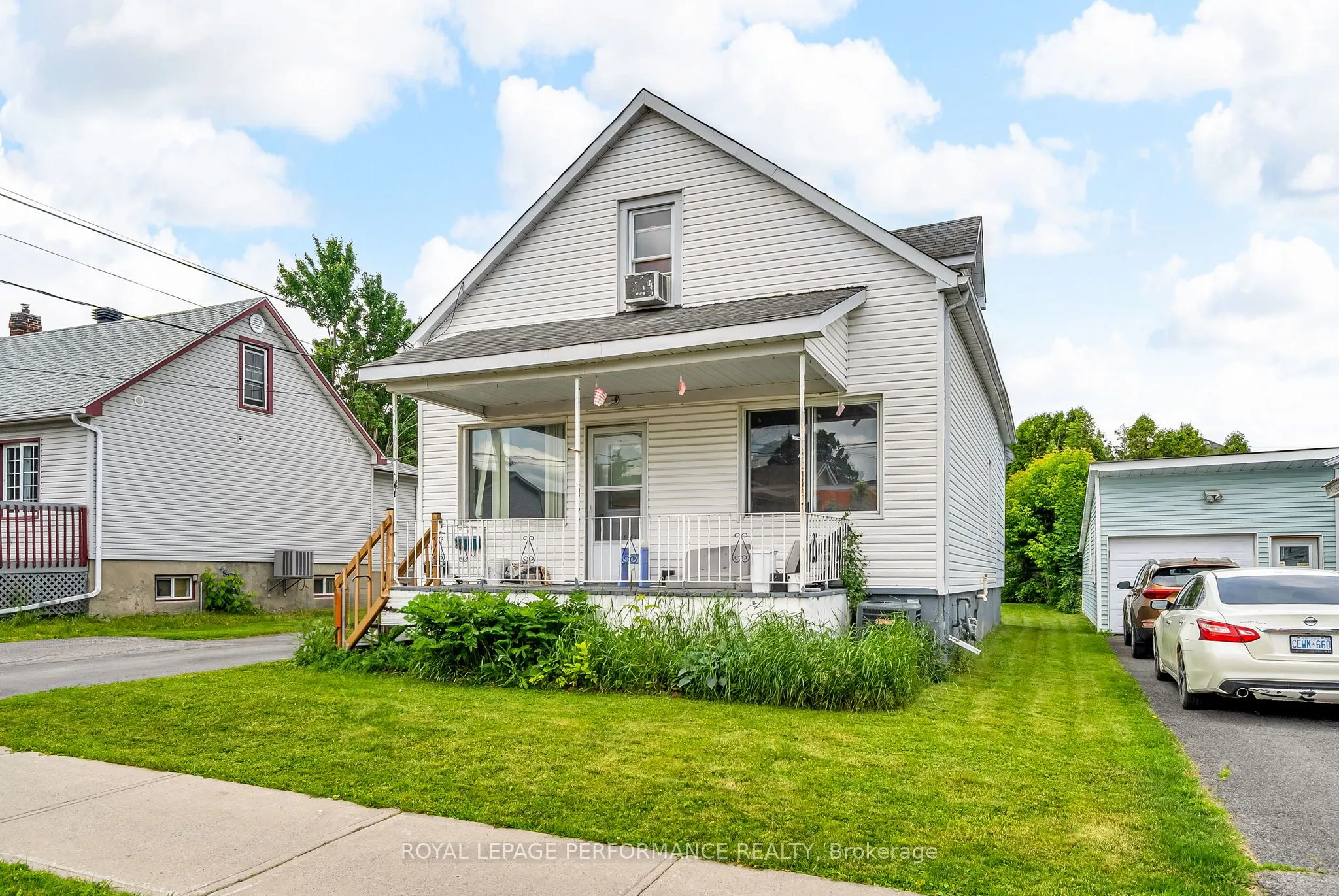 420 Carleton Street
