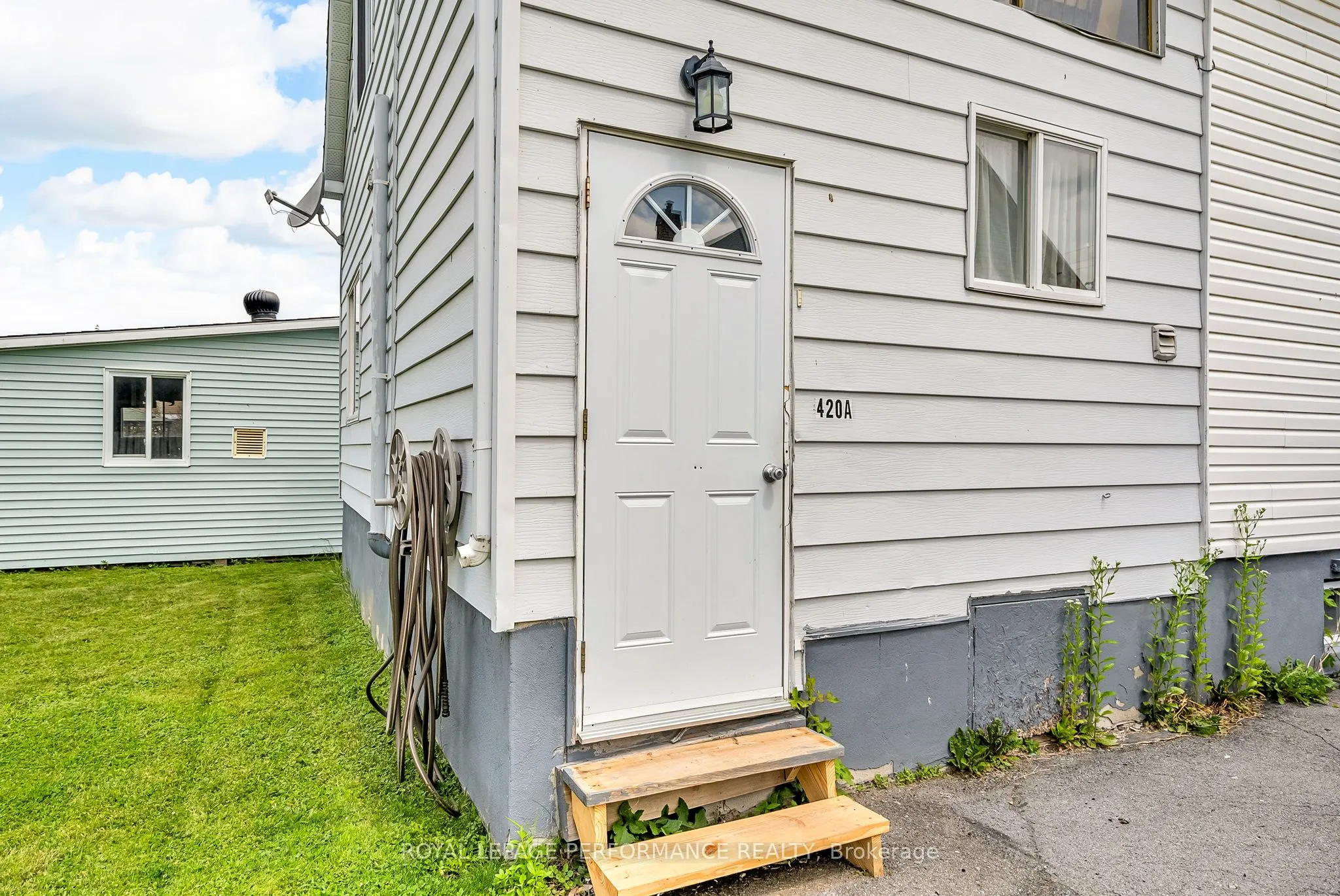420 Carleton Street