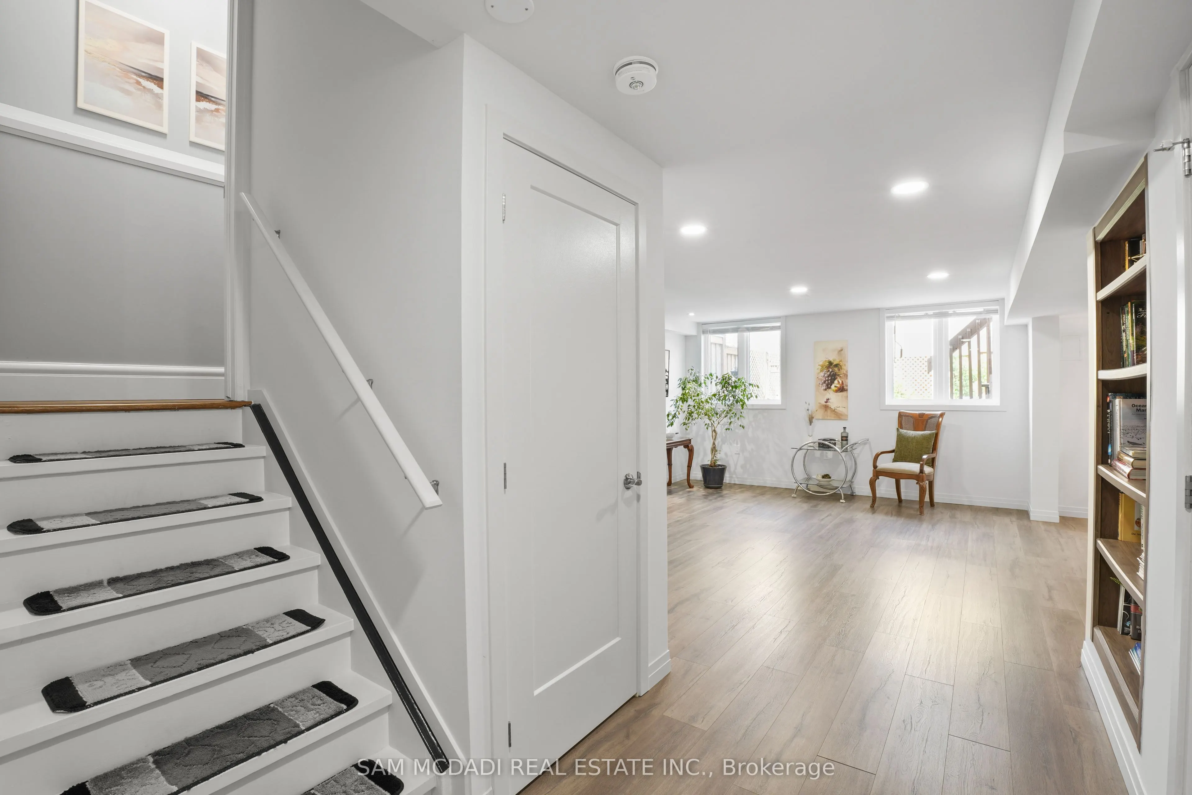 4037 Stadelbauer Drive