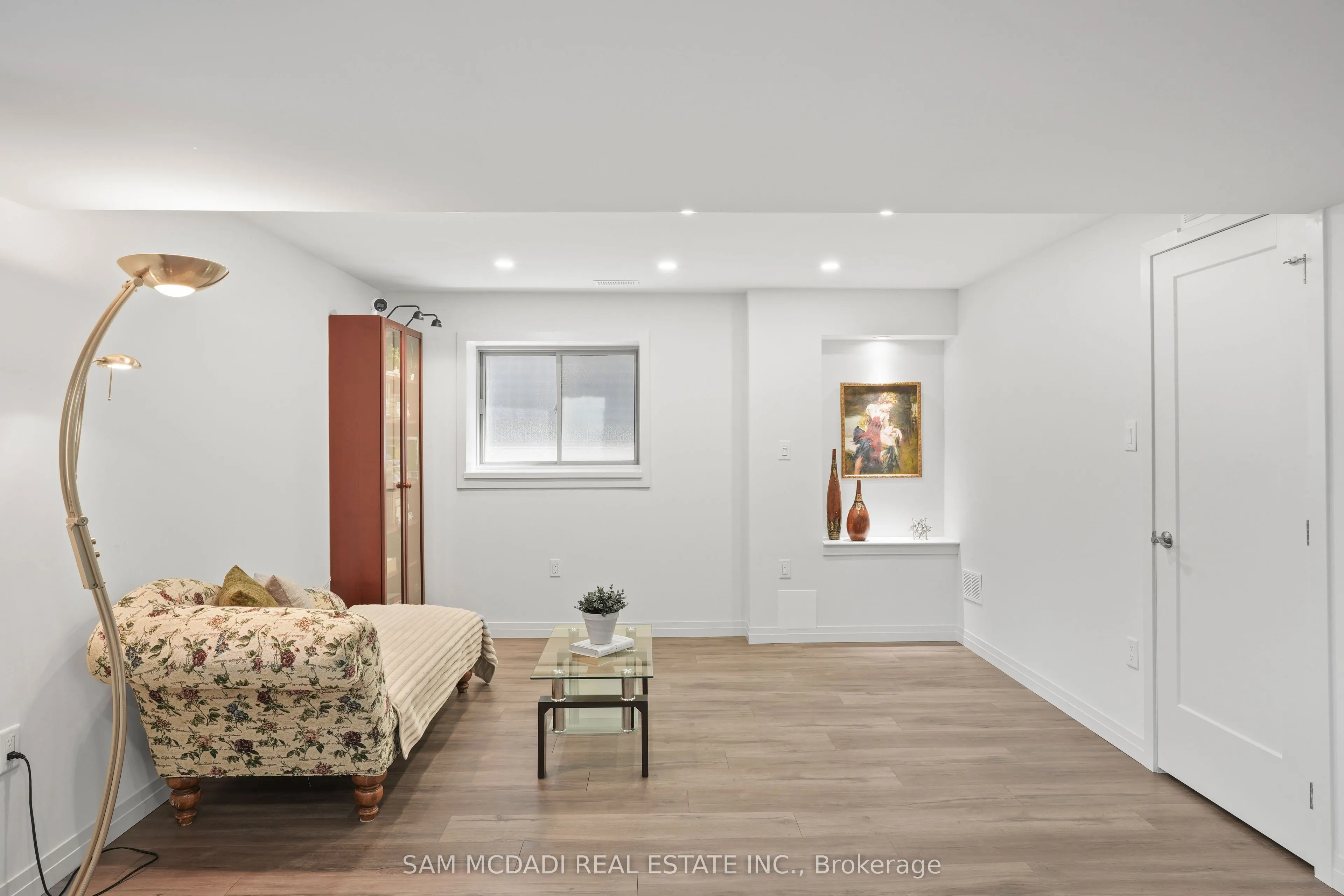 4037 Stadelbauer Drive