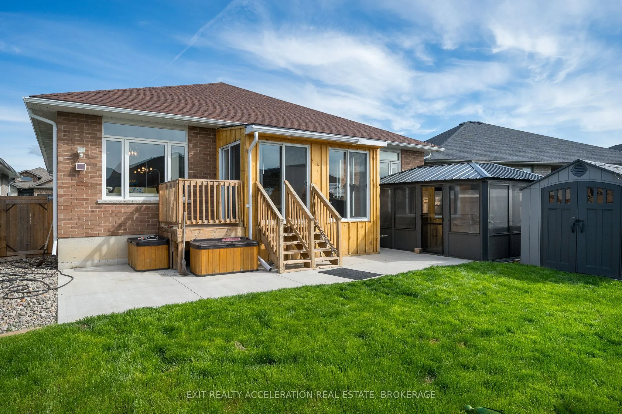 10 Briarwood Crescent
